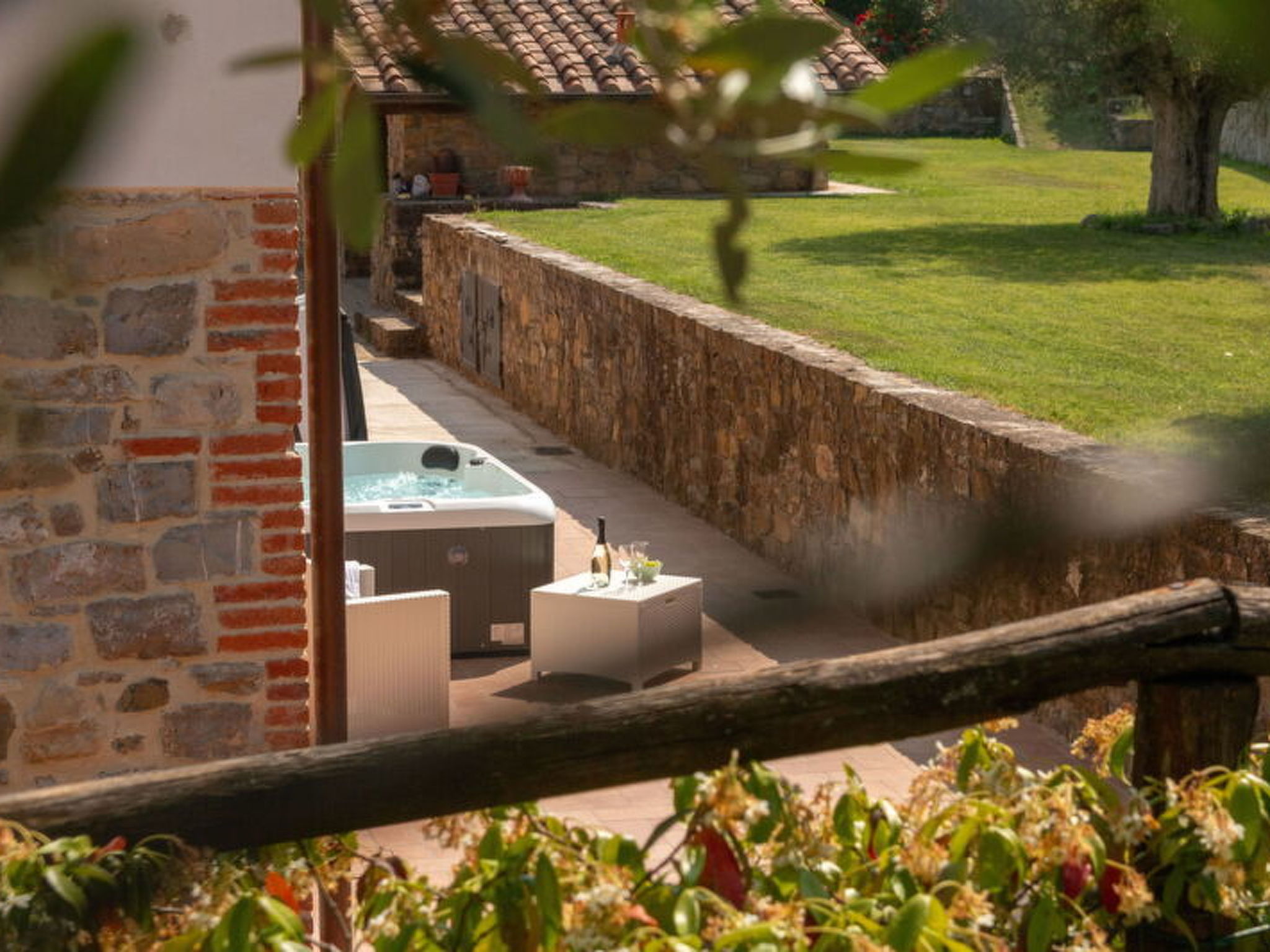 Marina's Lodge - Draußen