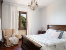 Vrijstaande woning met privézwembad en panoramisch uitzicht bij Arezzo - thumbnail 6