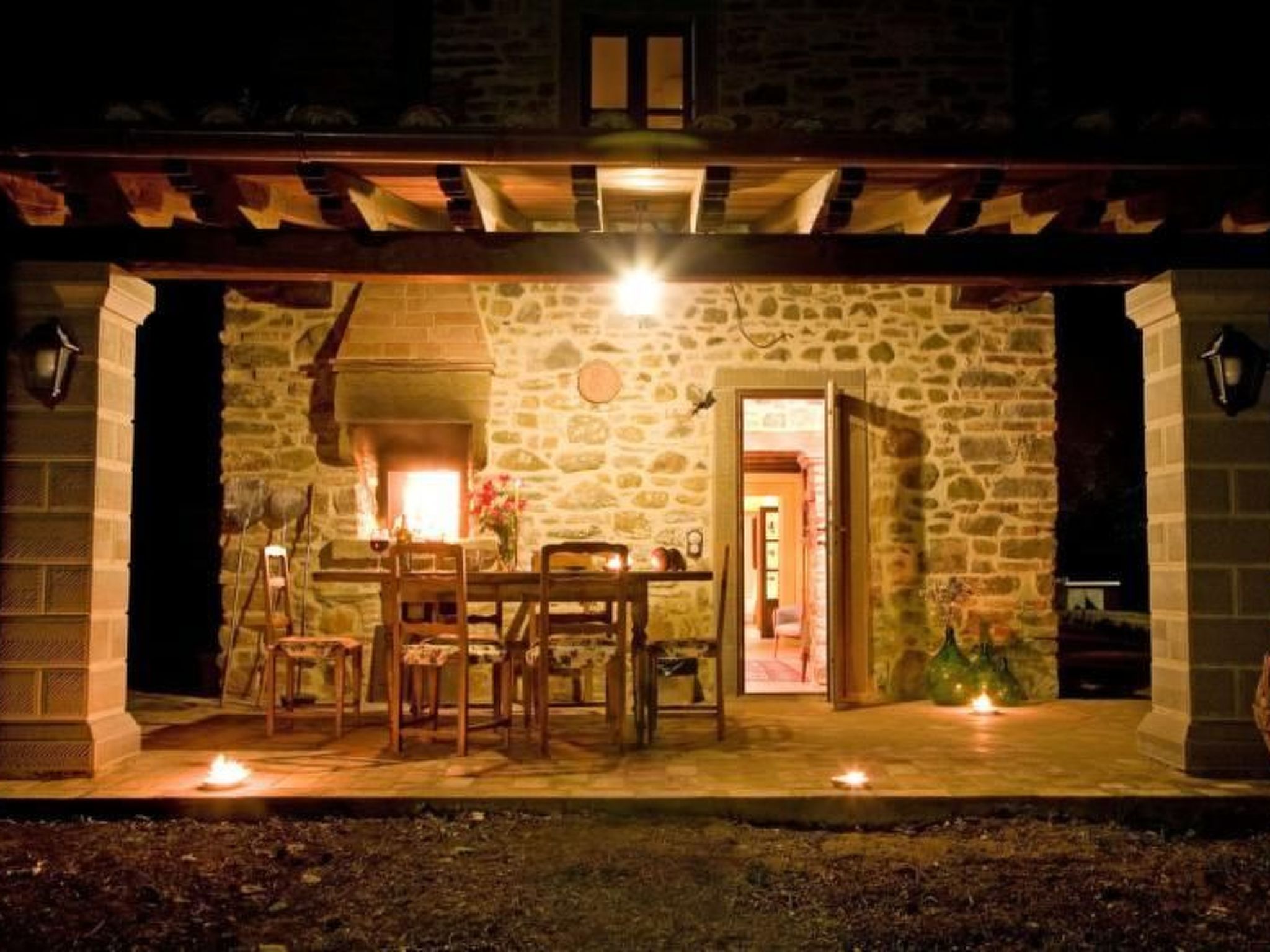 Villa Liz' Anwesen mit privatem Pool-Dedans