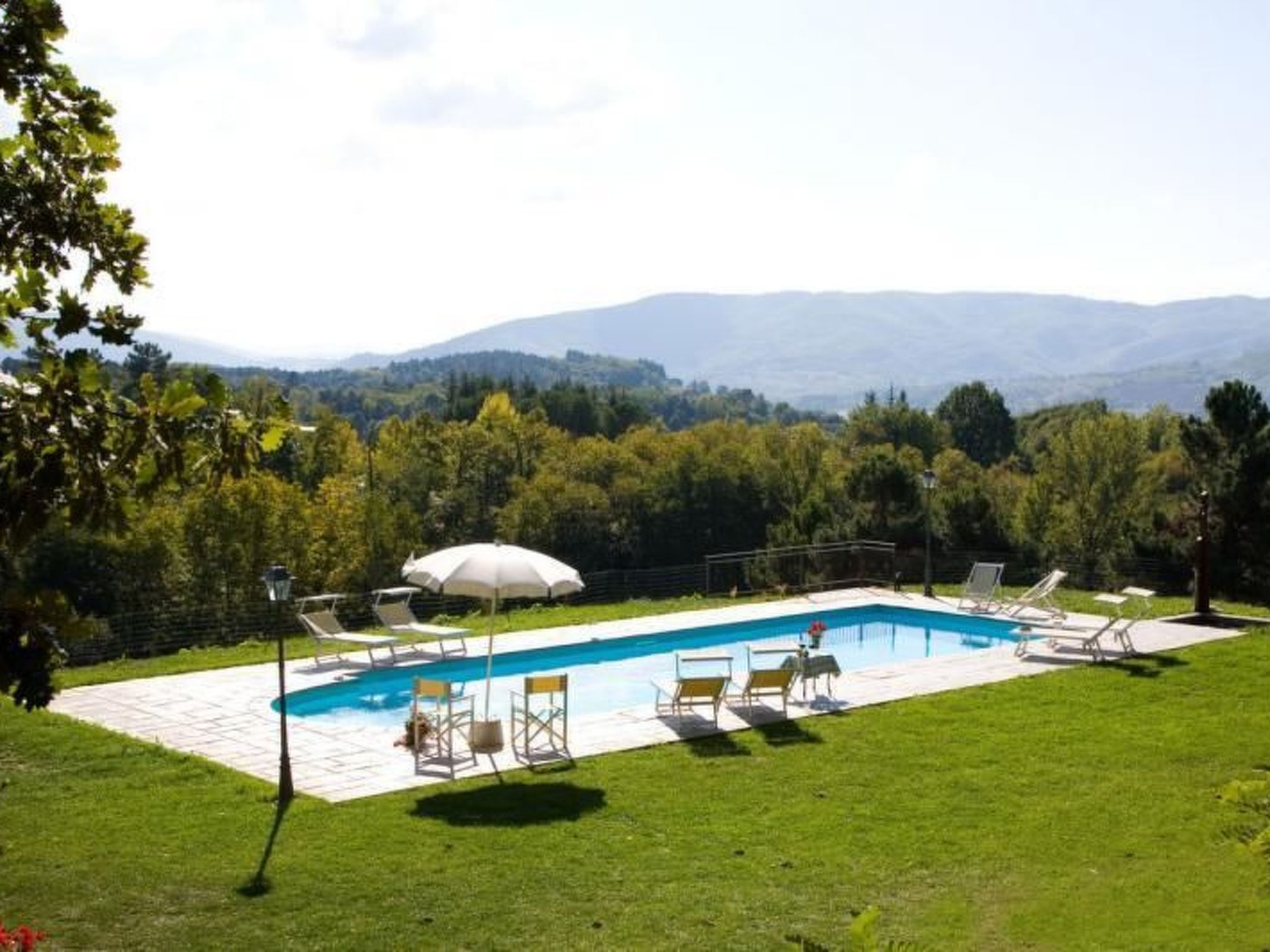 Villa Liz' Anwesen mit privatem Pool-Dedans