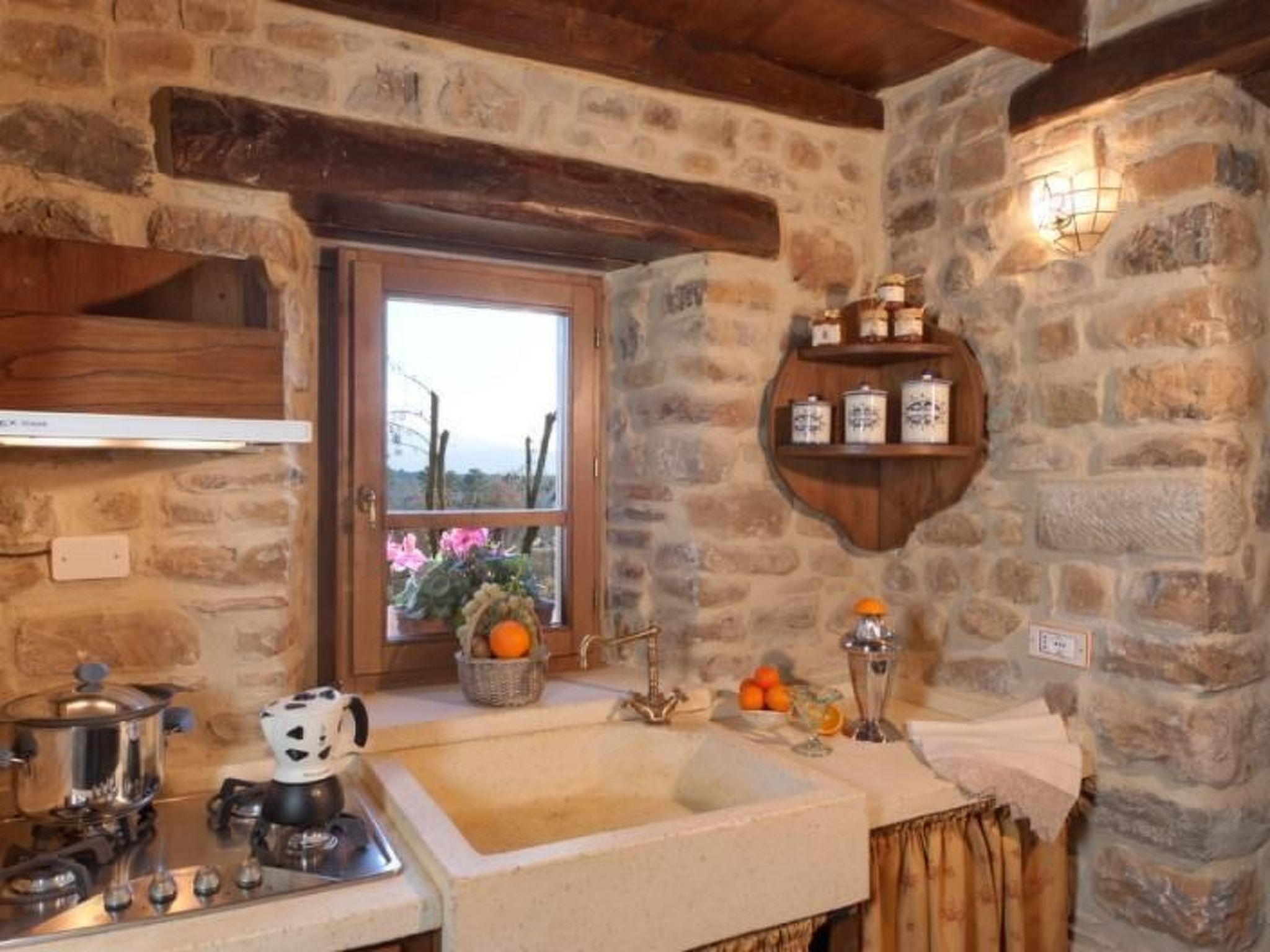 Villa Liz' Anwesen mit privatem Pool-Dedans