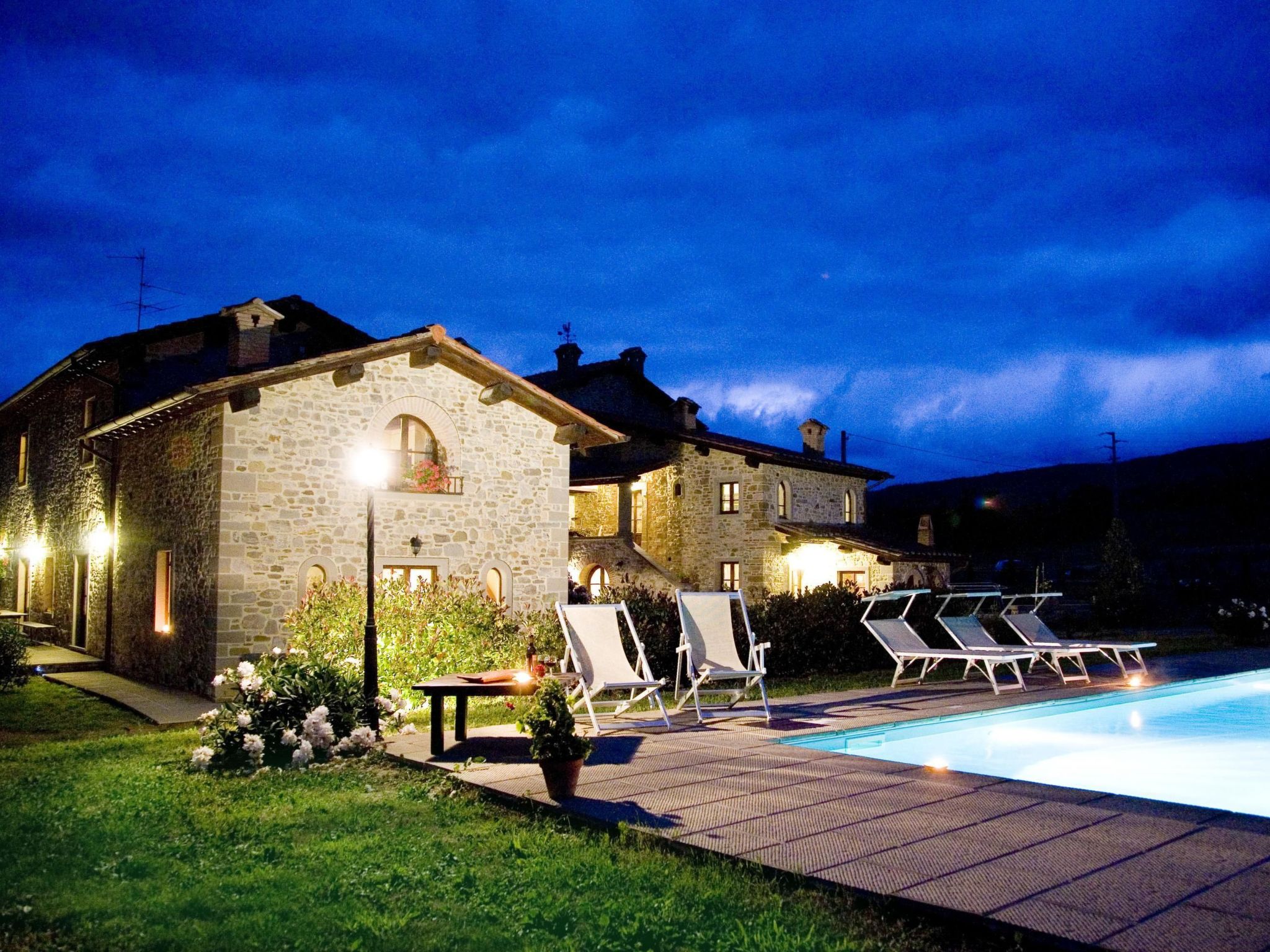 Vakantiehuis met privé zwembad in Poppi (Italië) voor 10 personen