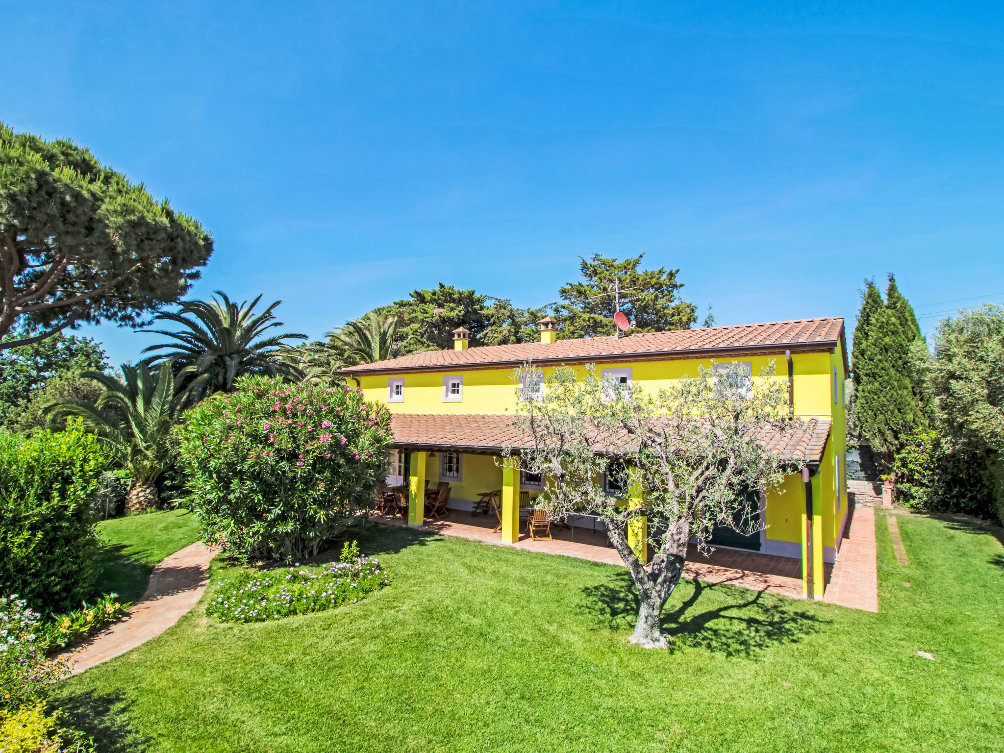 Villa il Pellicano - Buiten