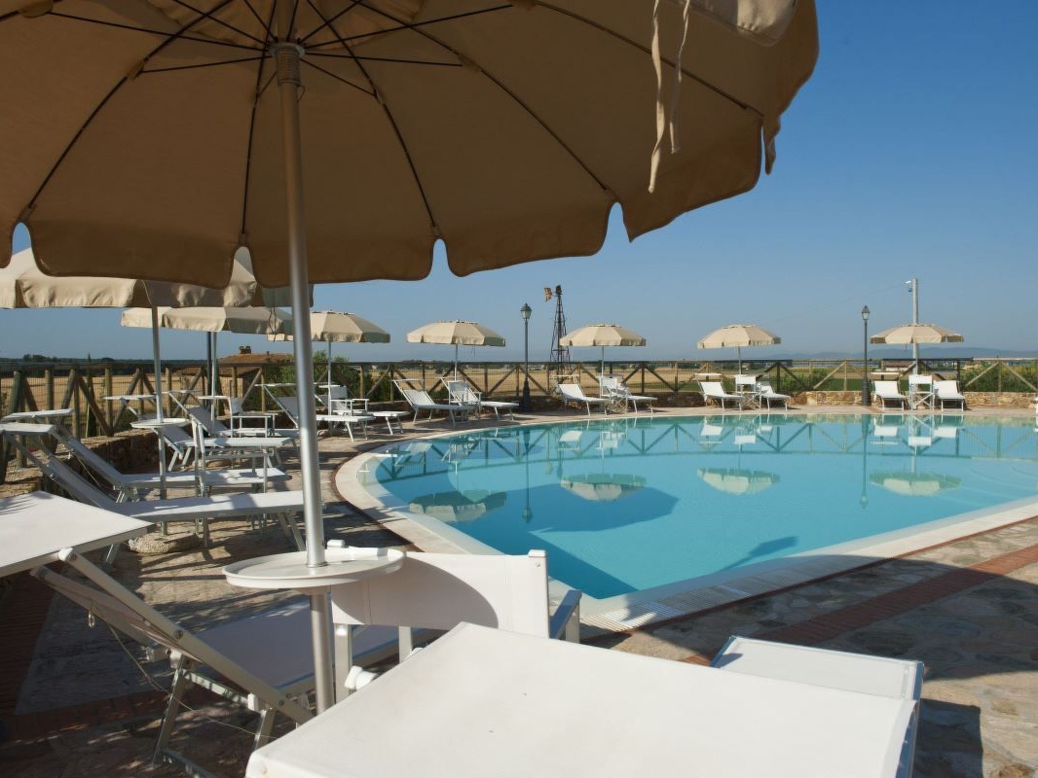 Apartment mit offenem Schlafboden und Garten-Dedans