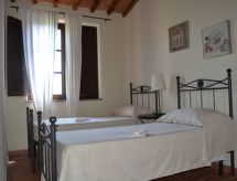 Ruim Toscaans vakantiehuis met privétuin bij Campiglia Marittima - thumbnail 6