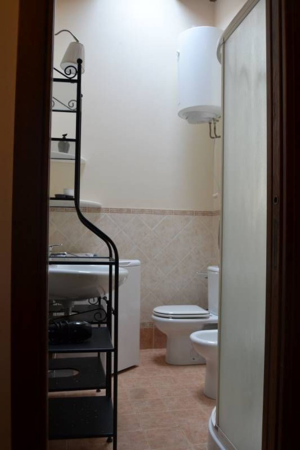 Superior Drei-Zimmer-Wohnung mit Garten und Pavillon-Drinnen