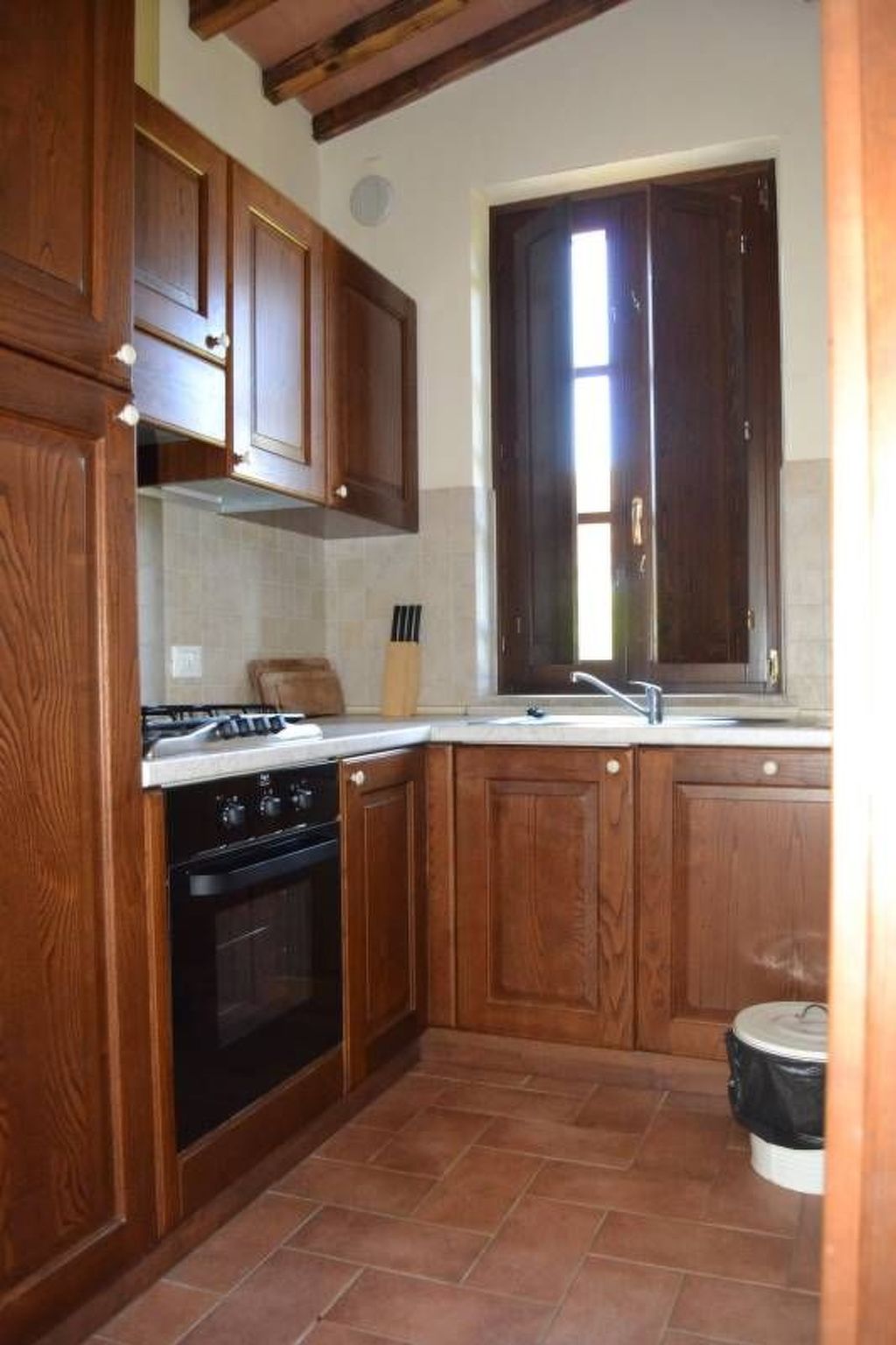 Superior Drei-Zimmer-Wohnung mit Garten und Pavillon-Drinnen