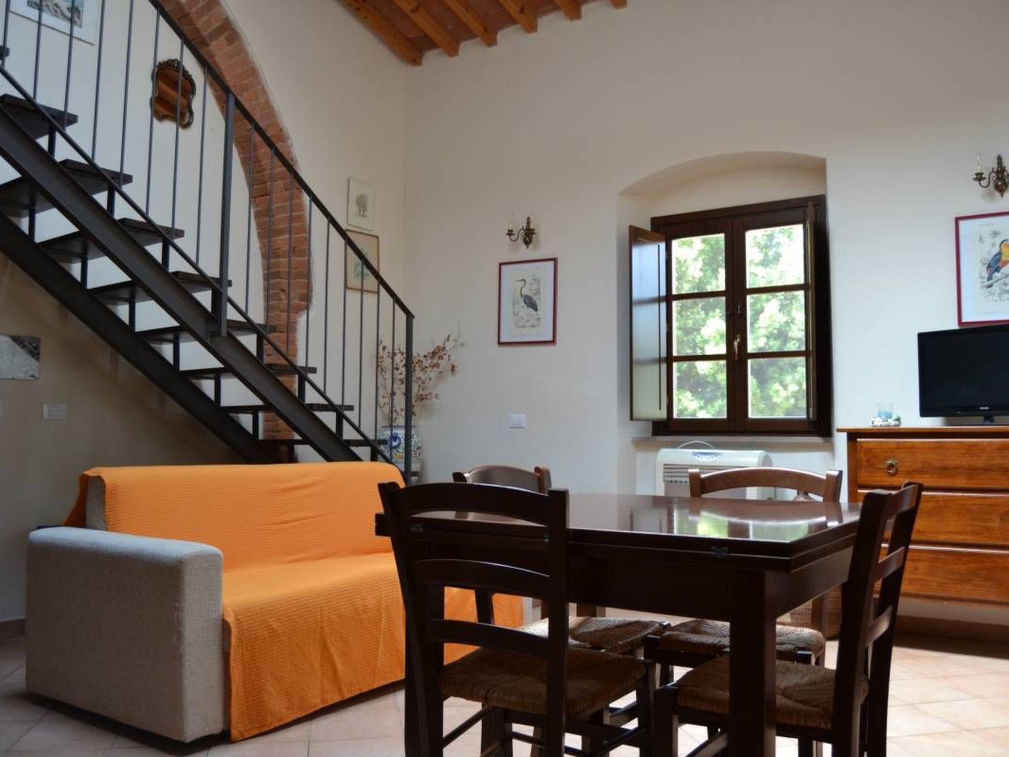 Wohnung auf der ersten Etage-Image-tags.info