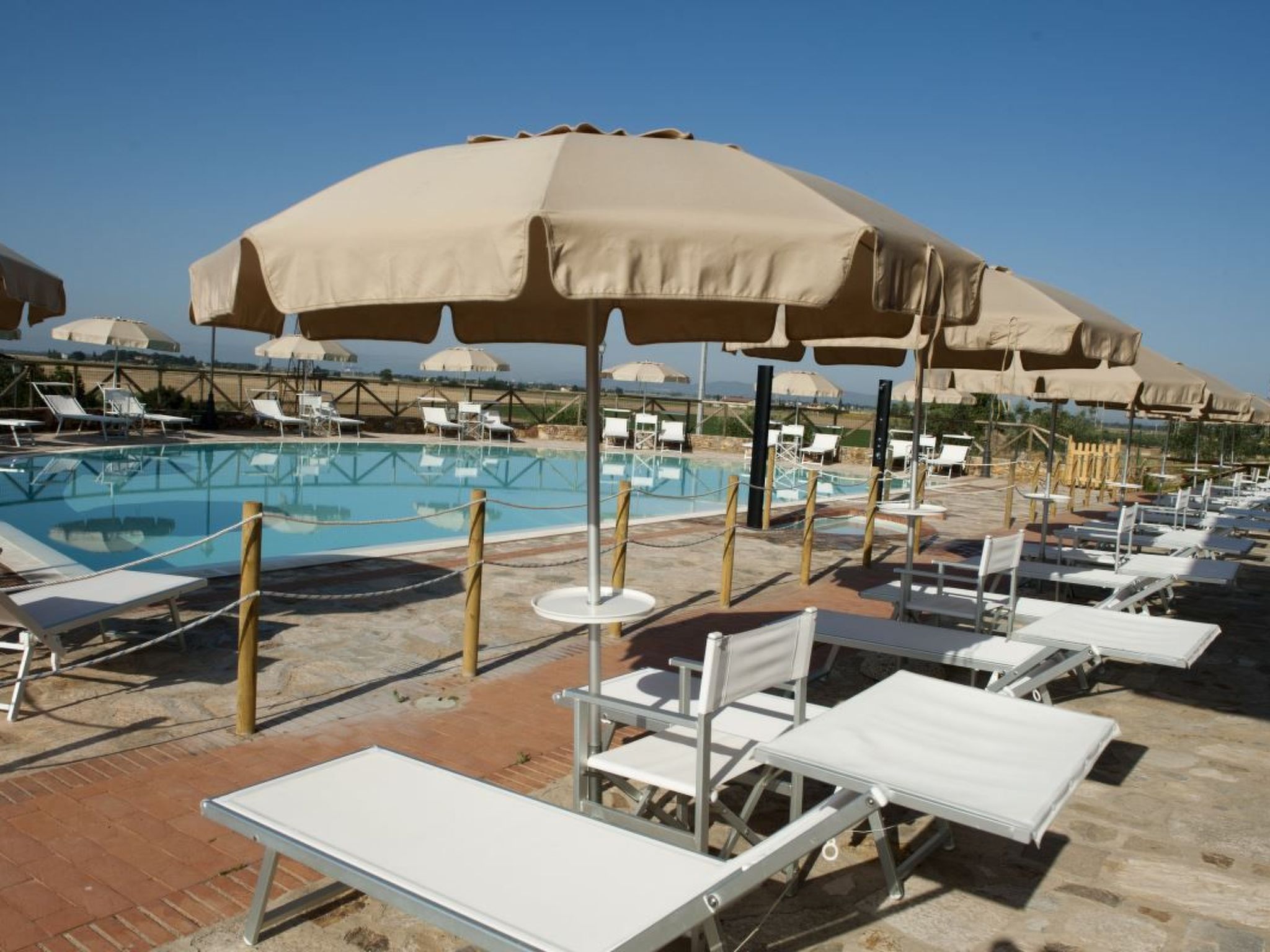 Wohnung auf der ersten Etage-Image-tags.info