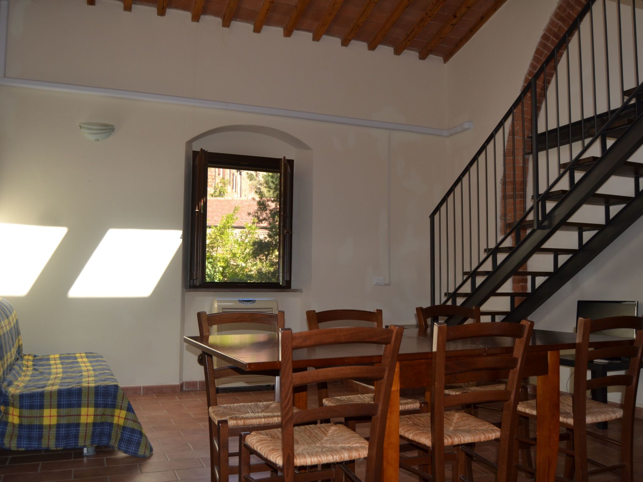 Wohnung auf der ersten Etage-Image-tags.info