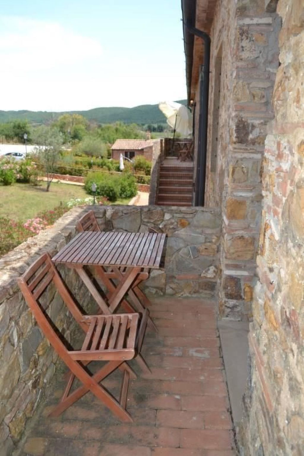 Zwei-Zimmer-Wohnungen im ersten Stock mit kleinem Außenbalkon-Dedans