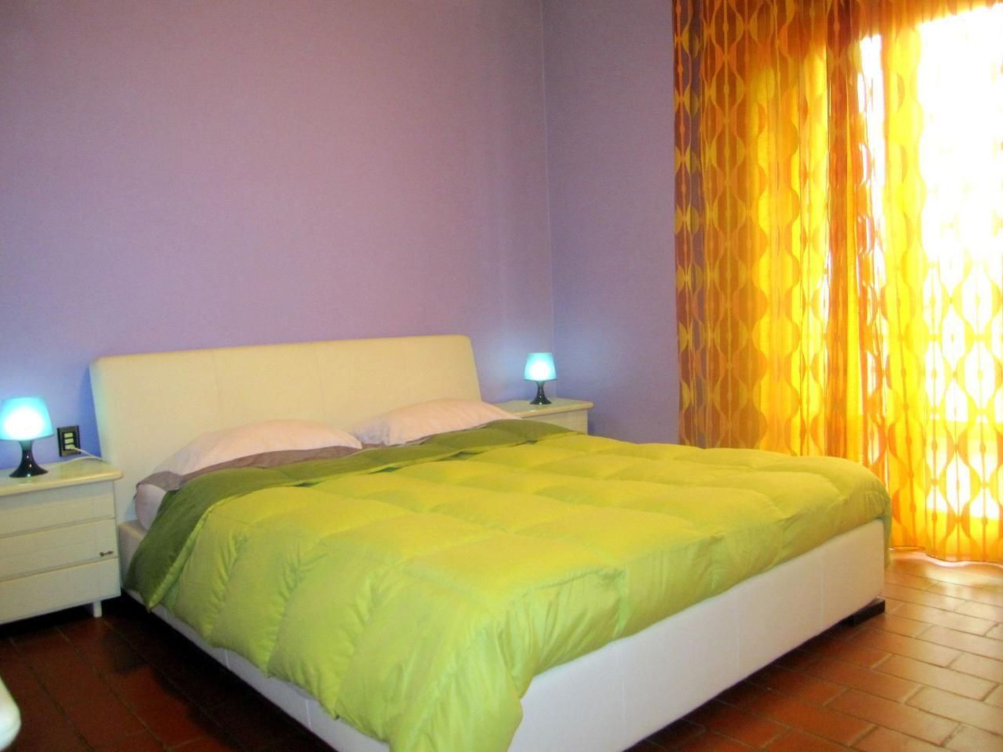 Meisterhaussiedlung mit Schwimmbad-Binnen