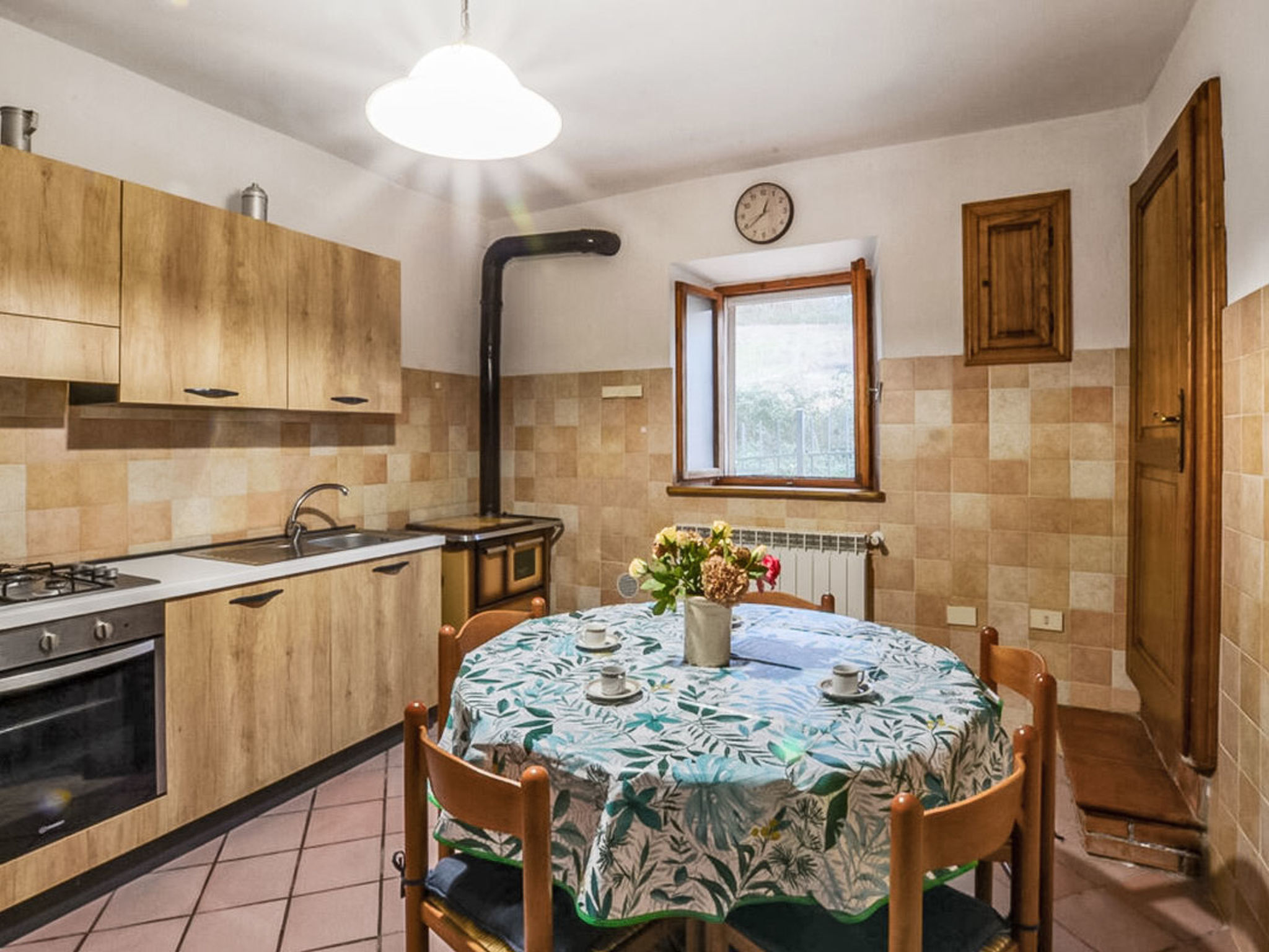 Capriolo' Wohnung Erdgeschoss - Binnen