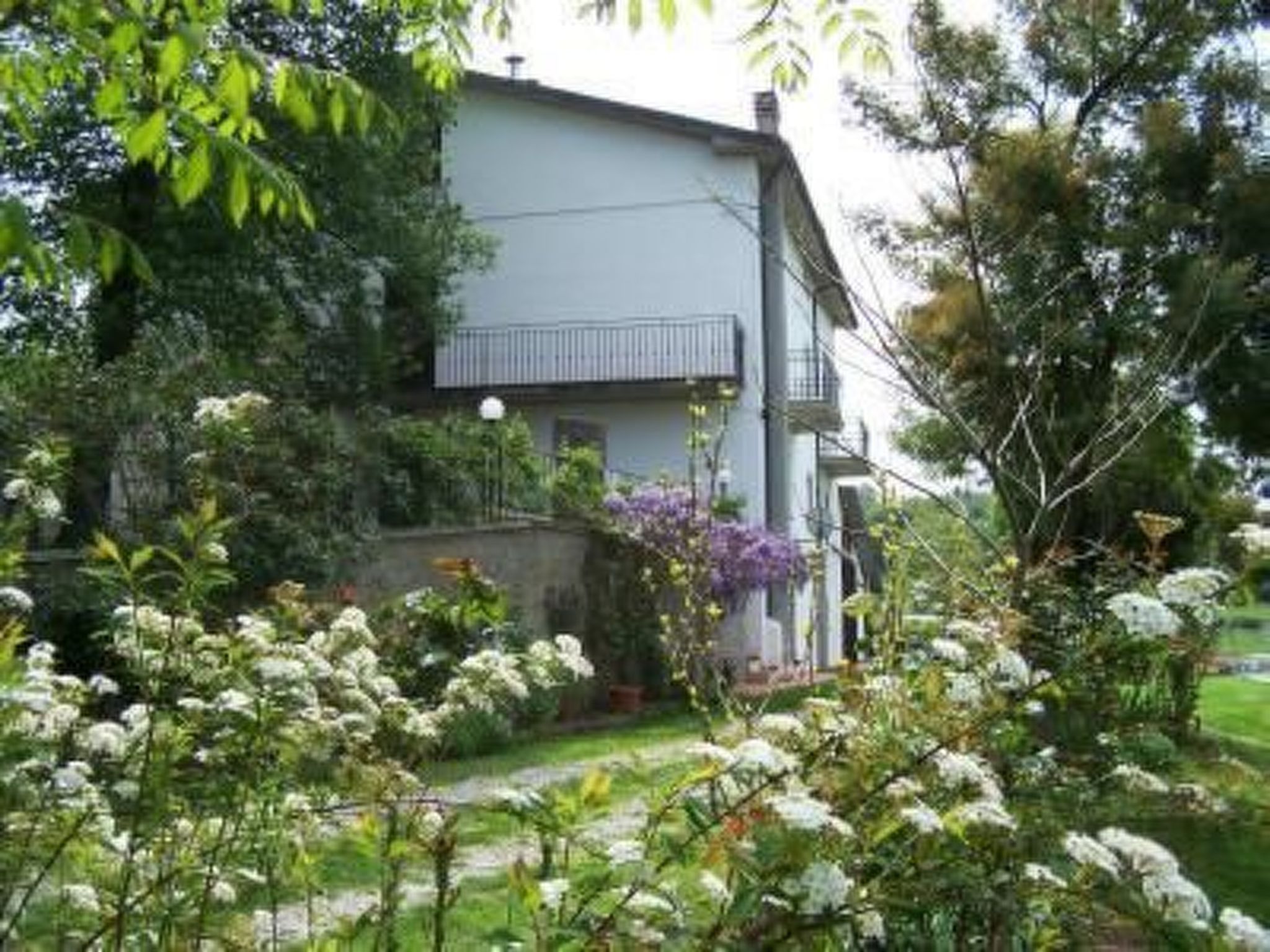 Capriolo' Wohnung Erdgeschoss-Image-tags.info