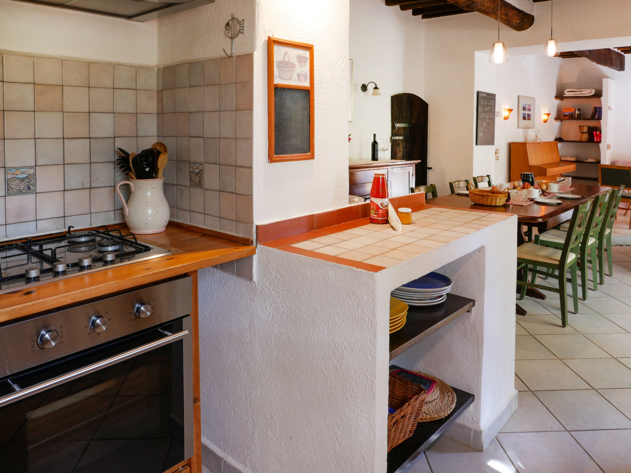 Kitchen / Dining Room