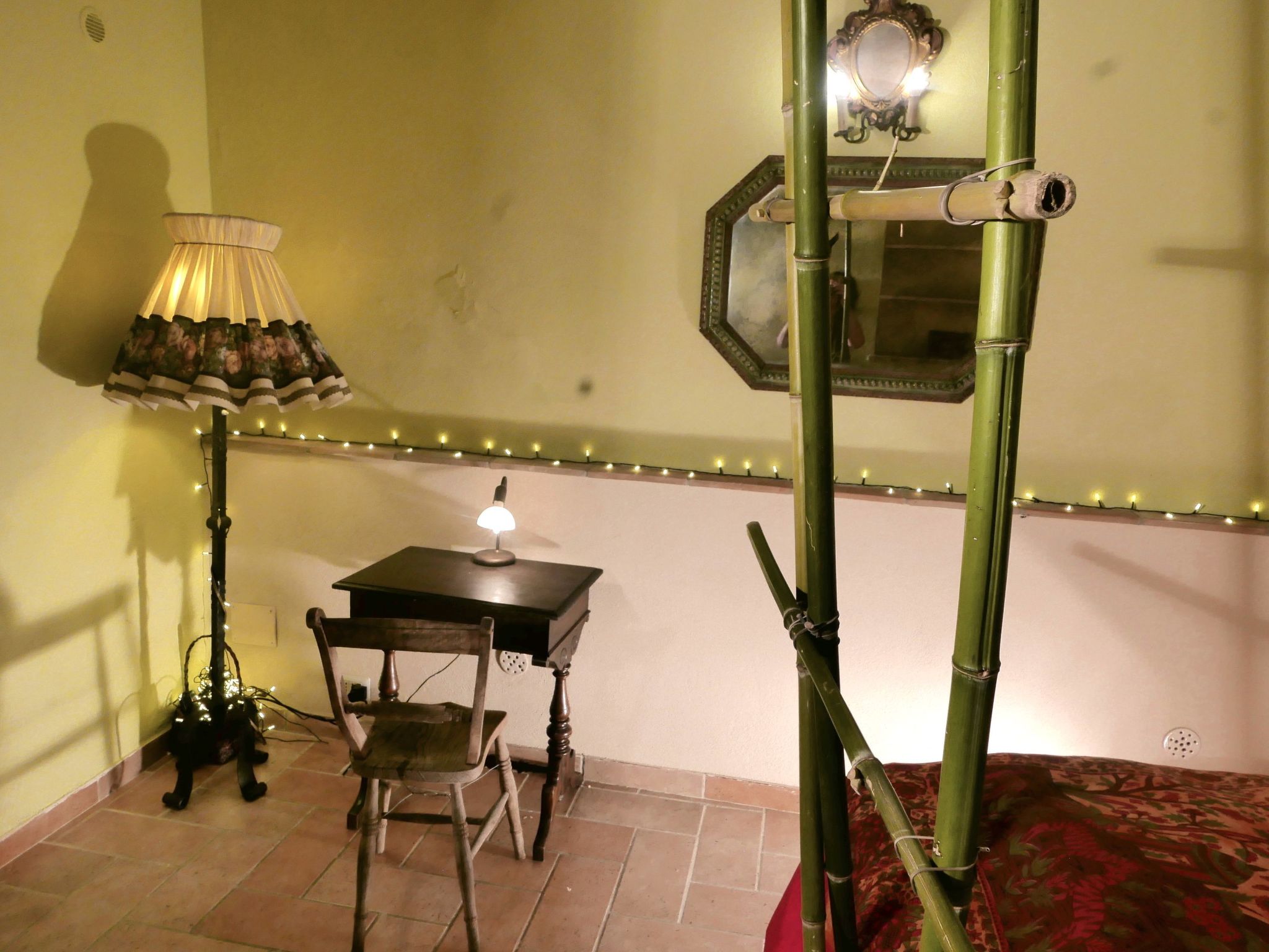 Charmantes Ferienhaus in Ciciano mit Grill, Garten und gemeinsamem Pool und Pan-Image-tags.info