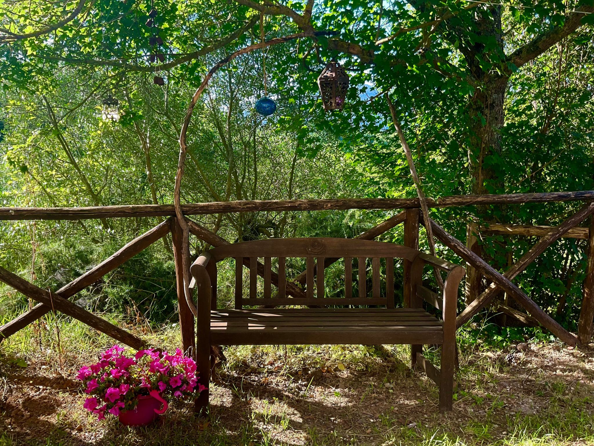 Charmantes Ferienhaus in Ciciano mit Grill, Garten und gemeinsamem Pool und Pan-Image-tags.info