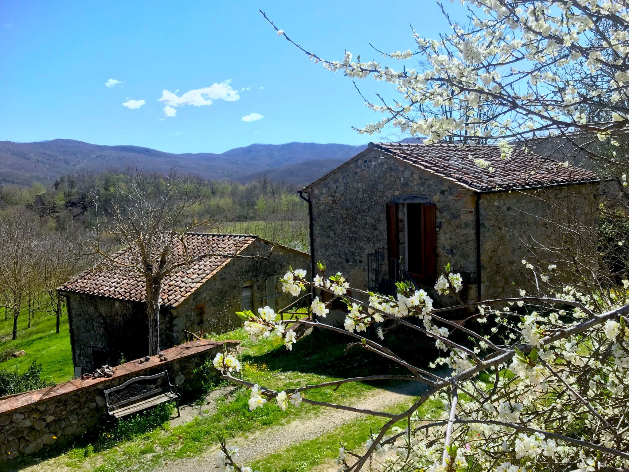 Ruhiges Ferienhaus mit Garten und Panoramablick