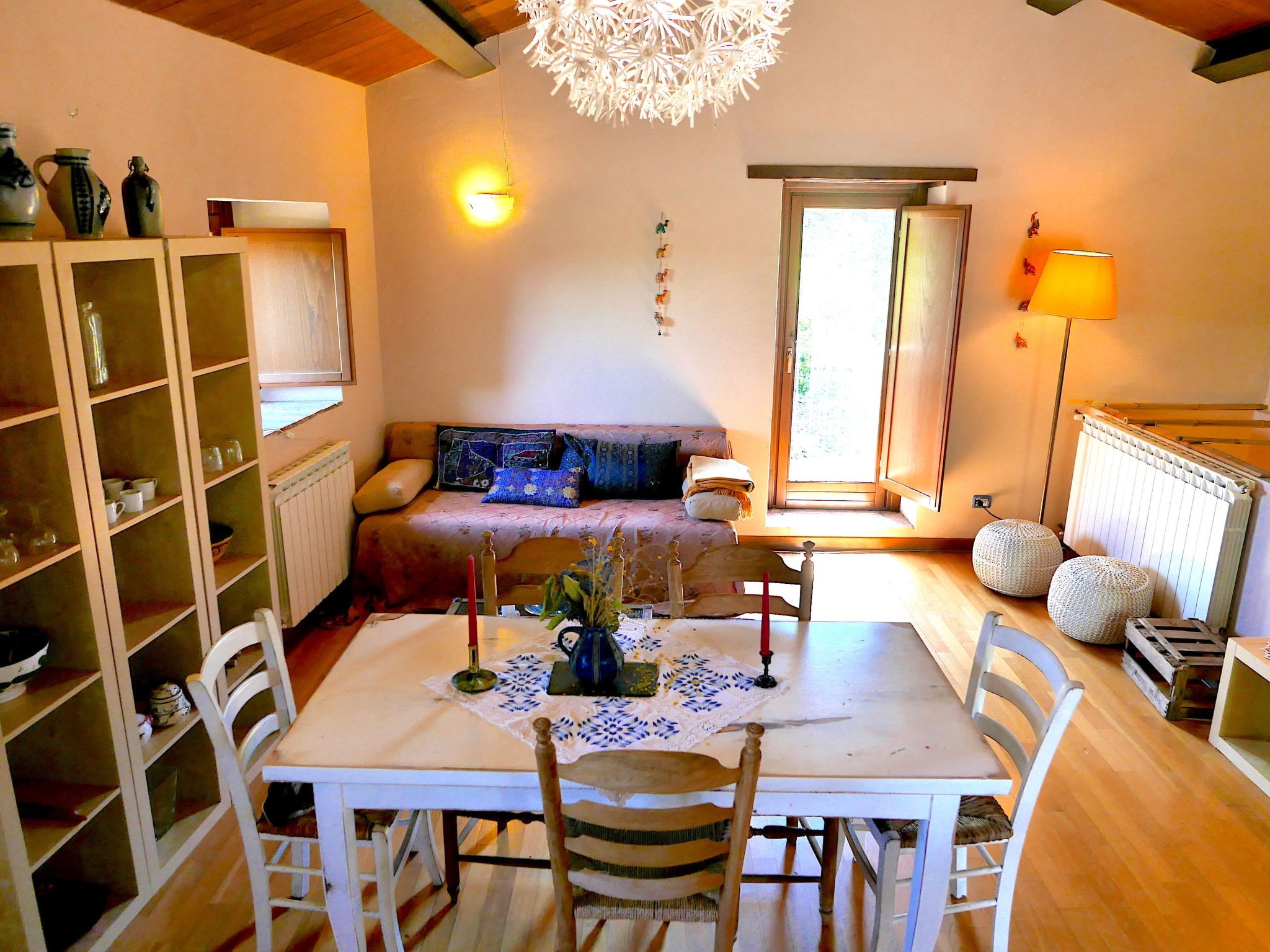 Ruhiges Ferienhaus mit Garten und Panoramablick - Image-tags.info