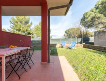 Zonnig appartement vlakbij zee en strand in Scarlino, Maremma - thumbnail 4