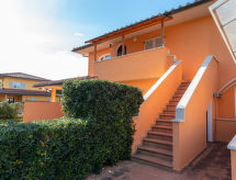 Knus appartement voor 3 aan de Toscaanse kust bij strand en golfbaan - thumbnail 1