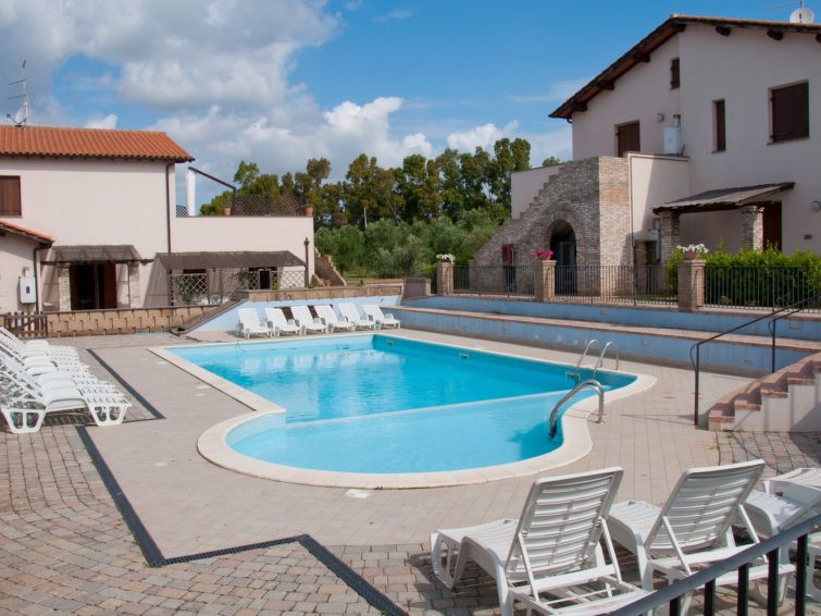 Search and Stay destination Provincia di Grosseto, Toscana - Italy from AU$ 183. Trilocale