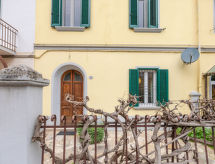 Il Cortile: Vrijstaand huis op 250m van het strand in Follonica - thumbnail 3