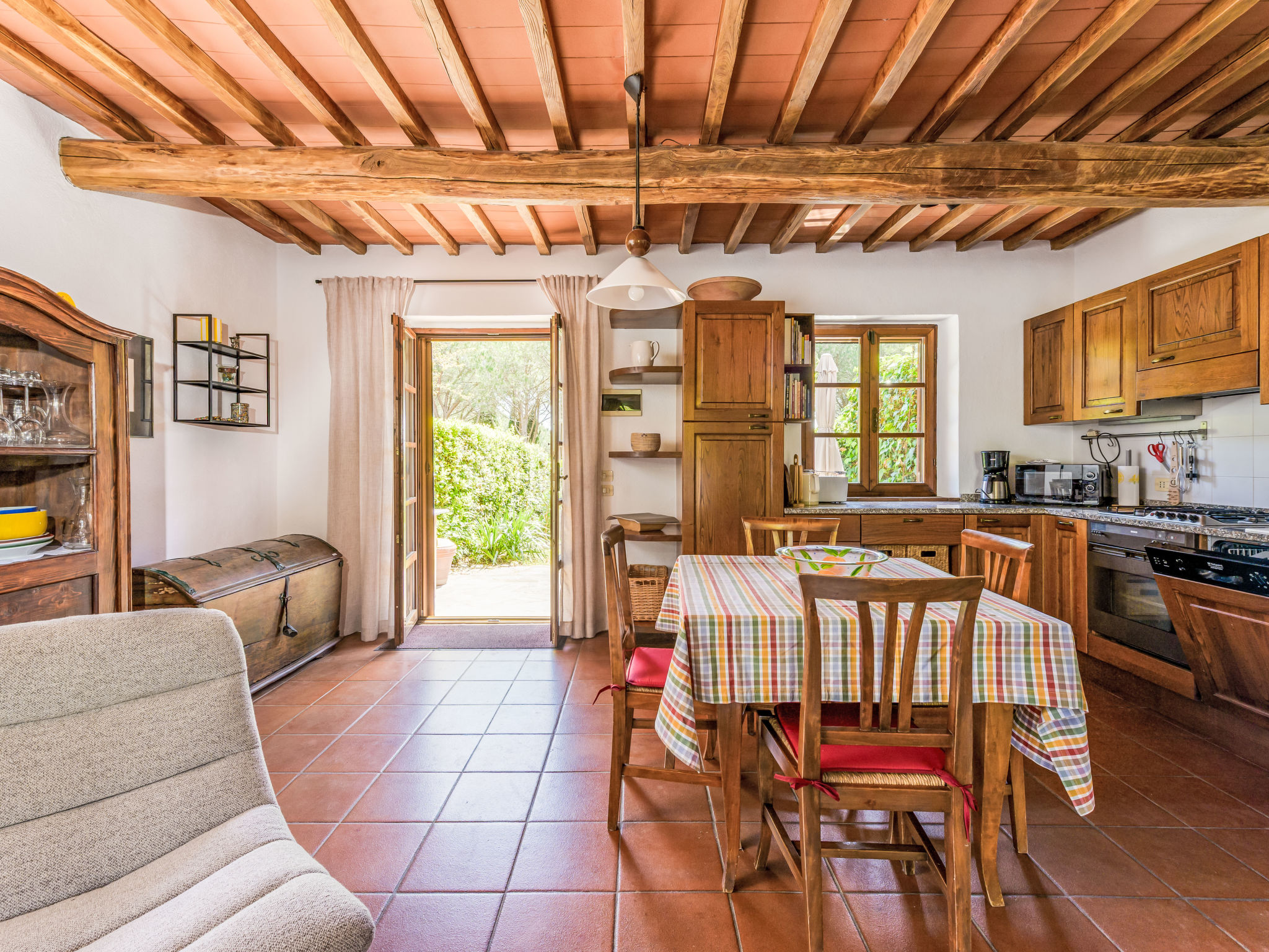 Steffi's House - Binnen