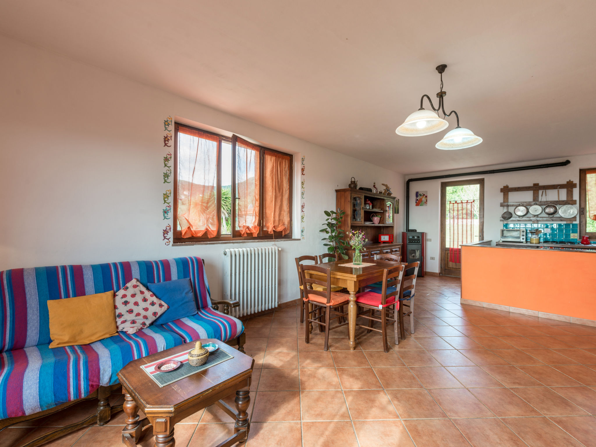 Kitchen / Dining Room