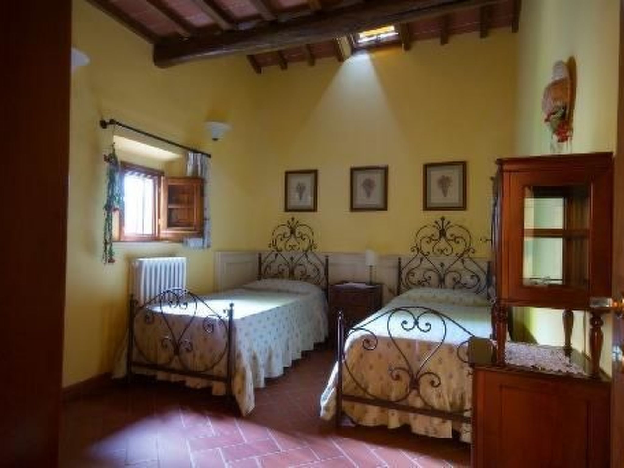 Wohnung mit Privatparkplatz und schöner Aussicht-Image-tags.info