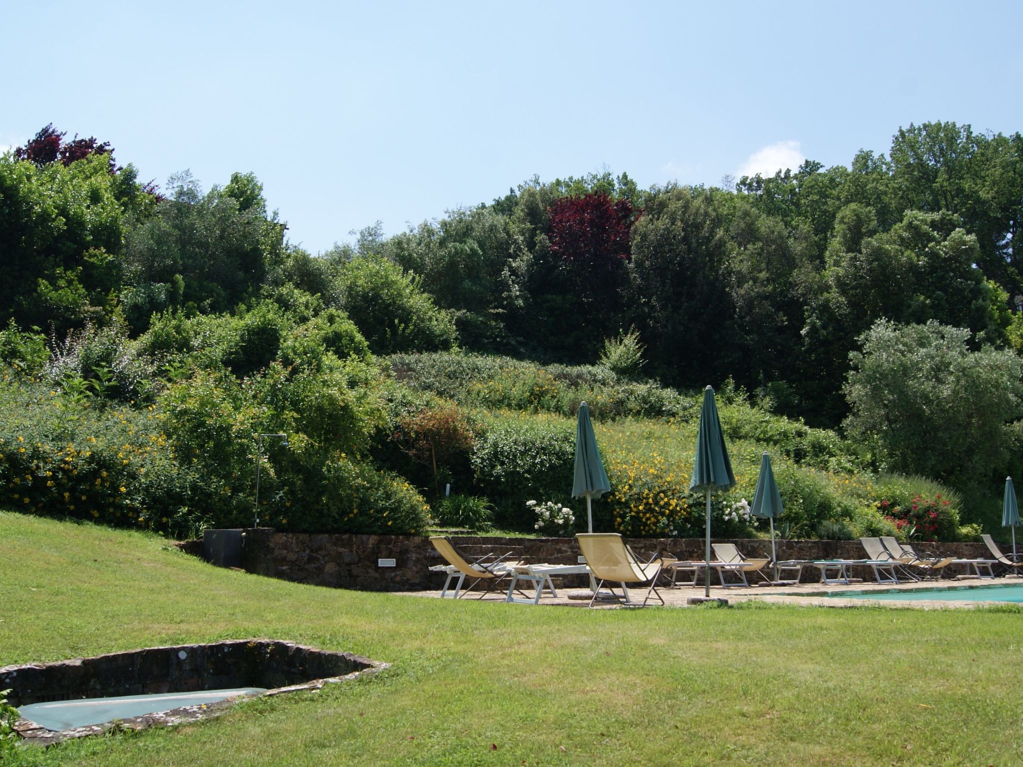 Wohnung mit Privatparkplatz und schöner Aussicht-Image-tags.info