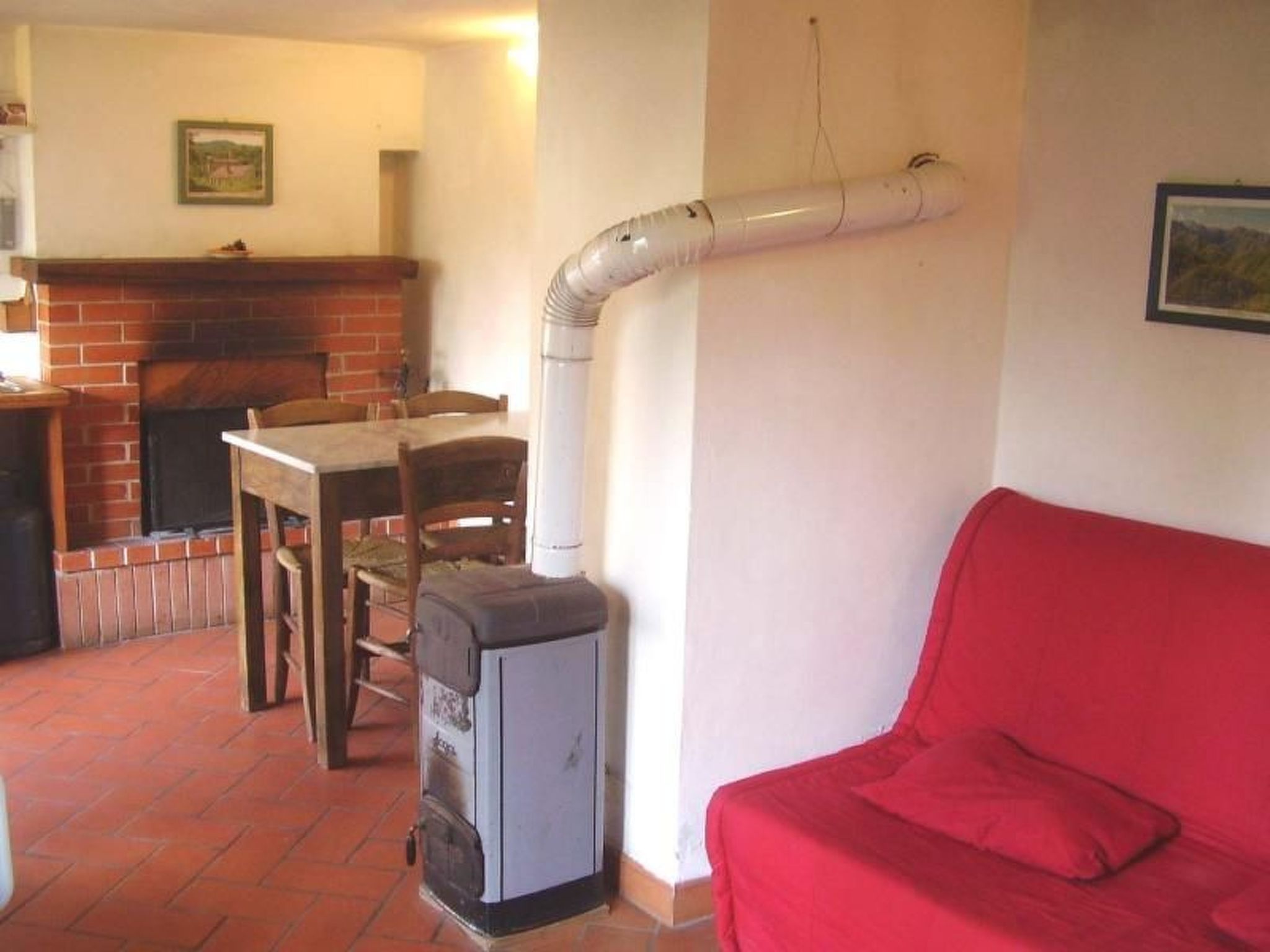 Appartement mit Grill, gemeinsamem Pool und Garten-Image-tags.info