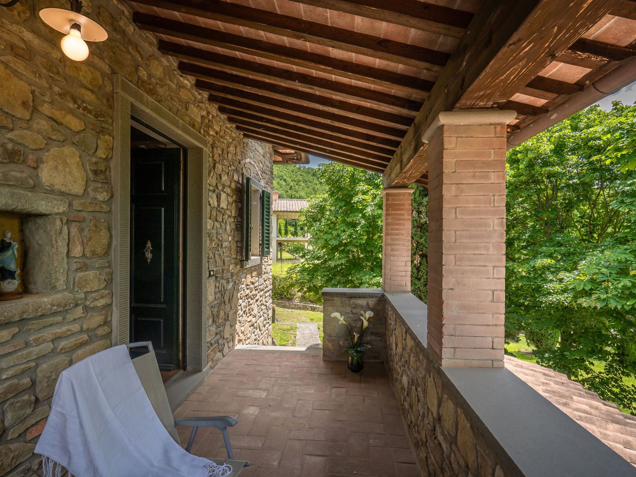 Weingut Le Caselle-Drinnen