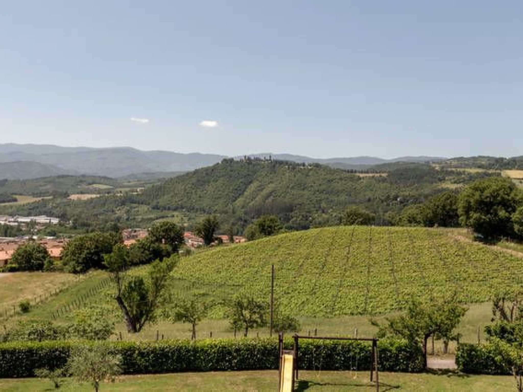 Geranei Haus mit Schwimmbad zwischen Florenz und Arezzo-Binnen