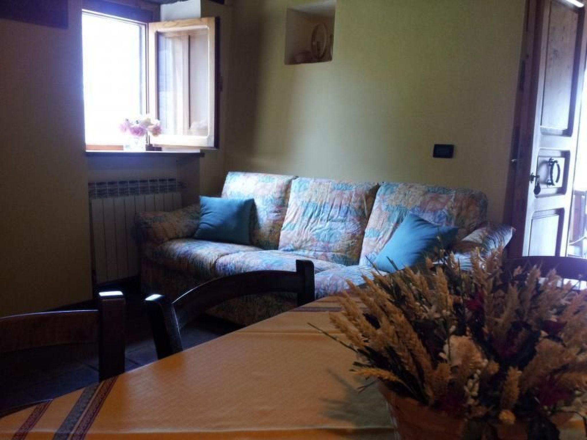 Geranei Haus mit Schwimmbad zwischen Florenz und Arezzo-Binnen