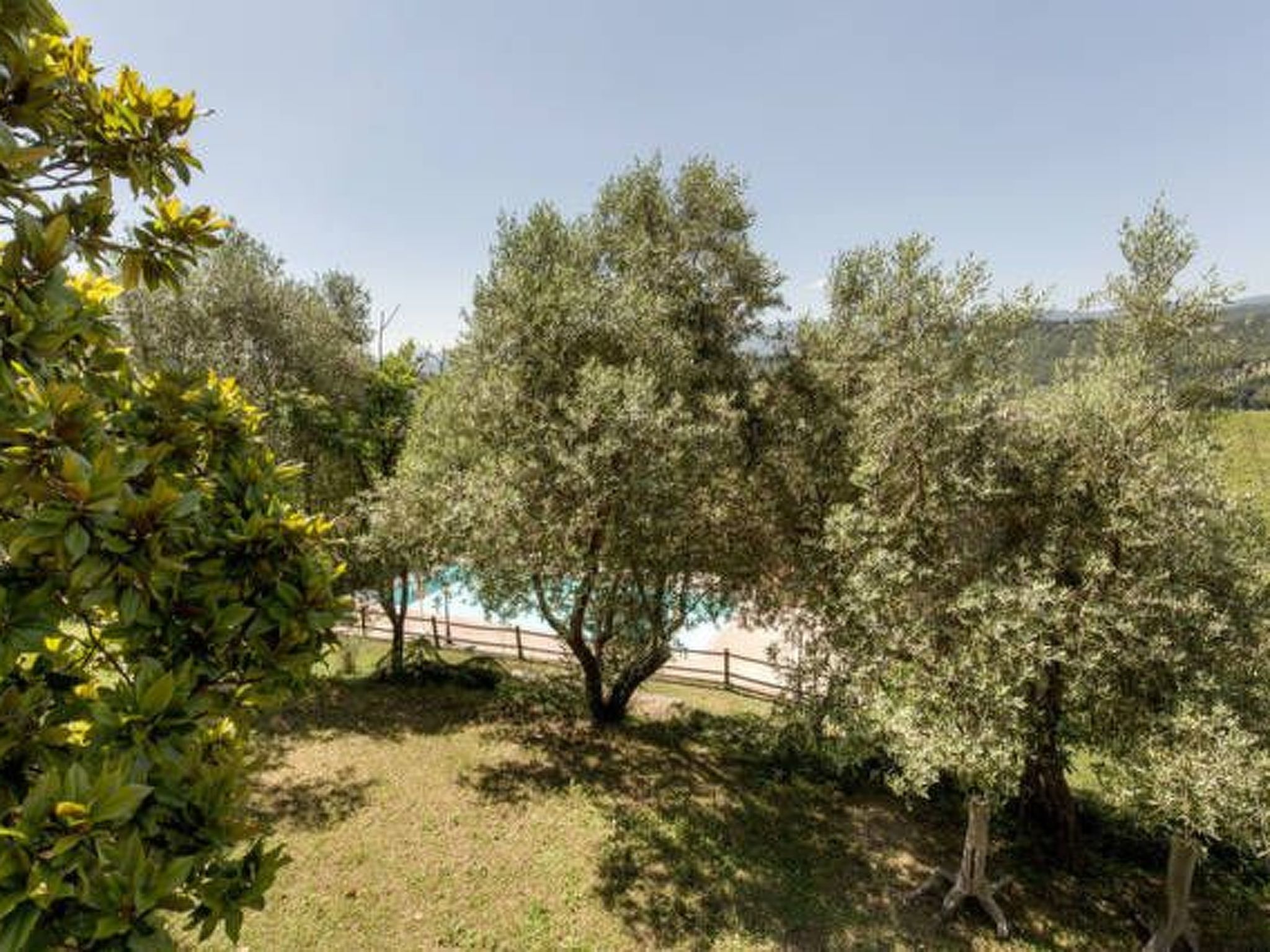 Geranei Haus mit Schwimmbad zwischen Florenz und Arezzo-Binnen