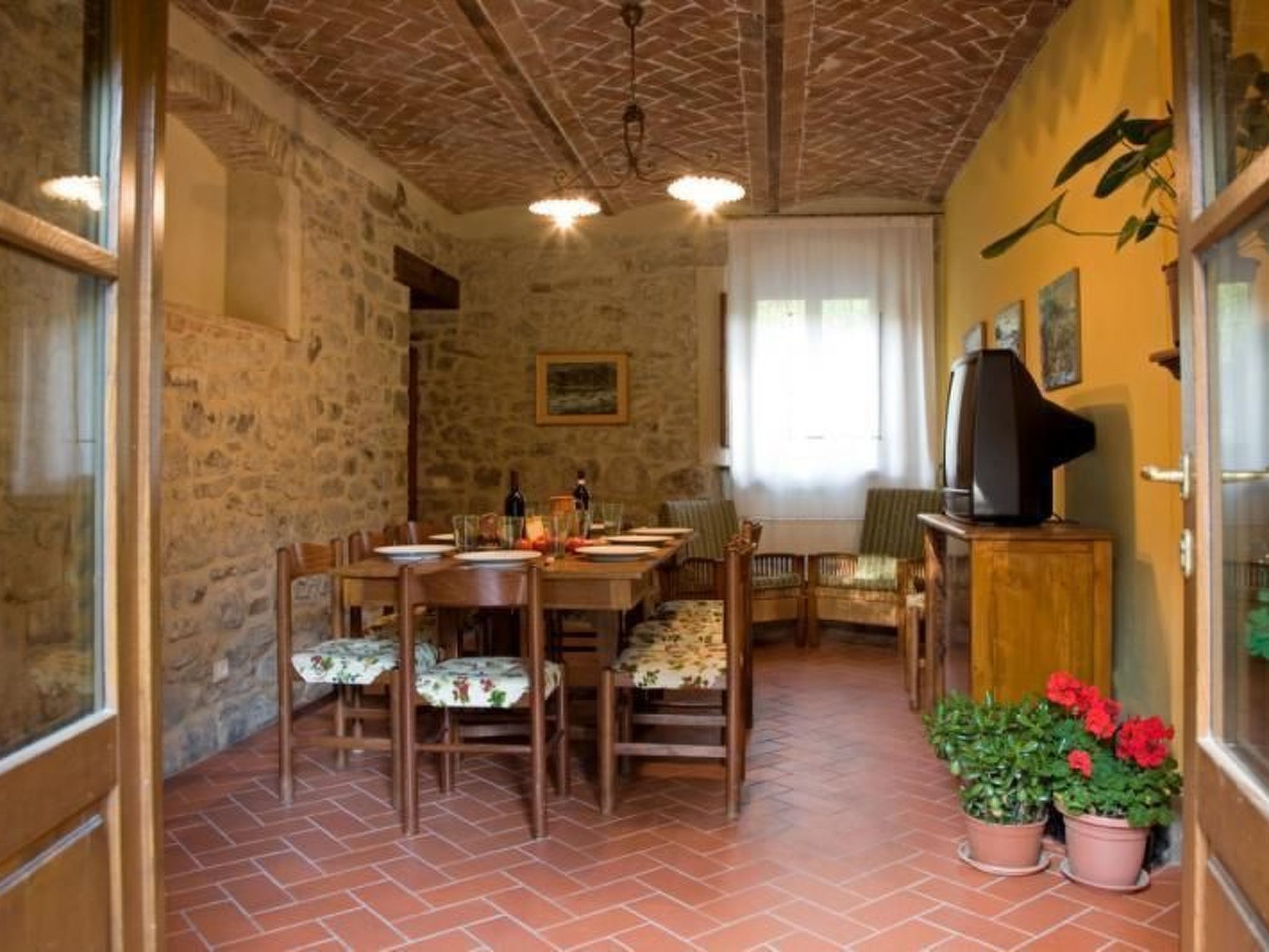 Gemütliches Steinhaus La Casetta-Binnen