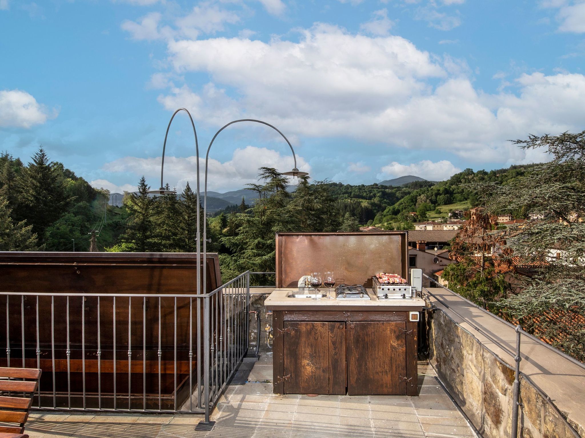 Medieval Tower mit Whirlpool auf der Dachterrasse-Binnen