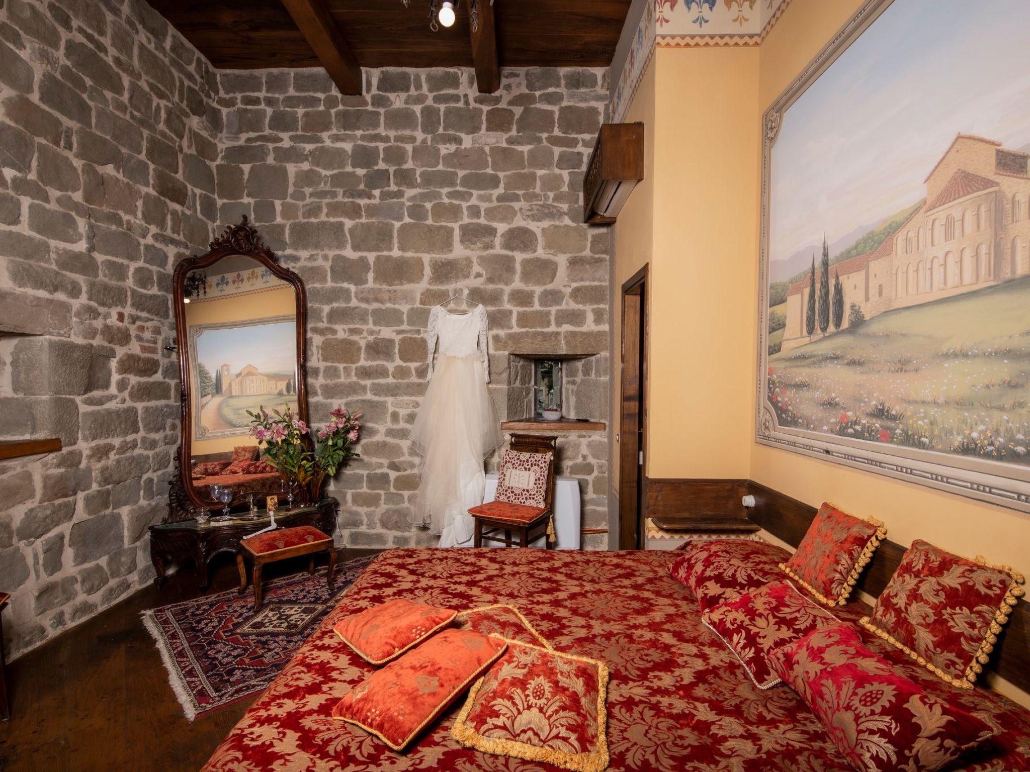 Medieval Tower mit Whirlpool auf der Dachterrasse-Binnen