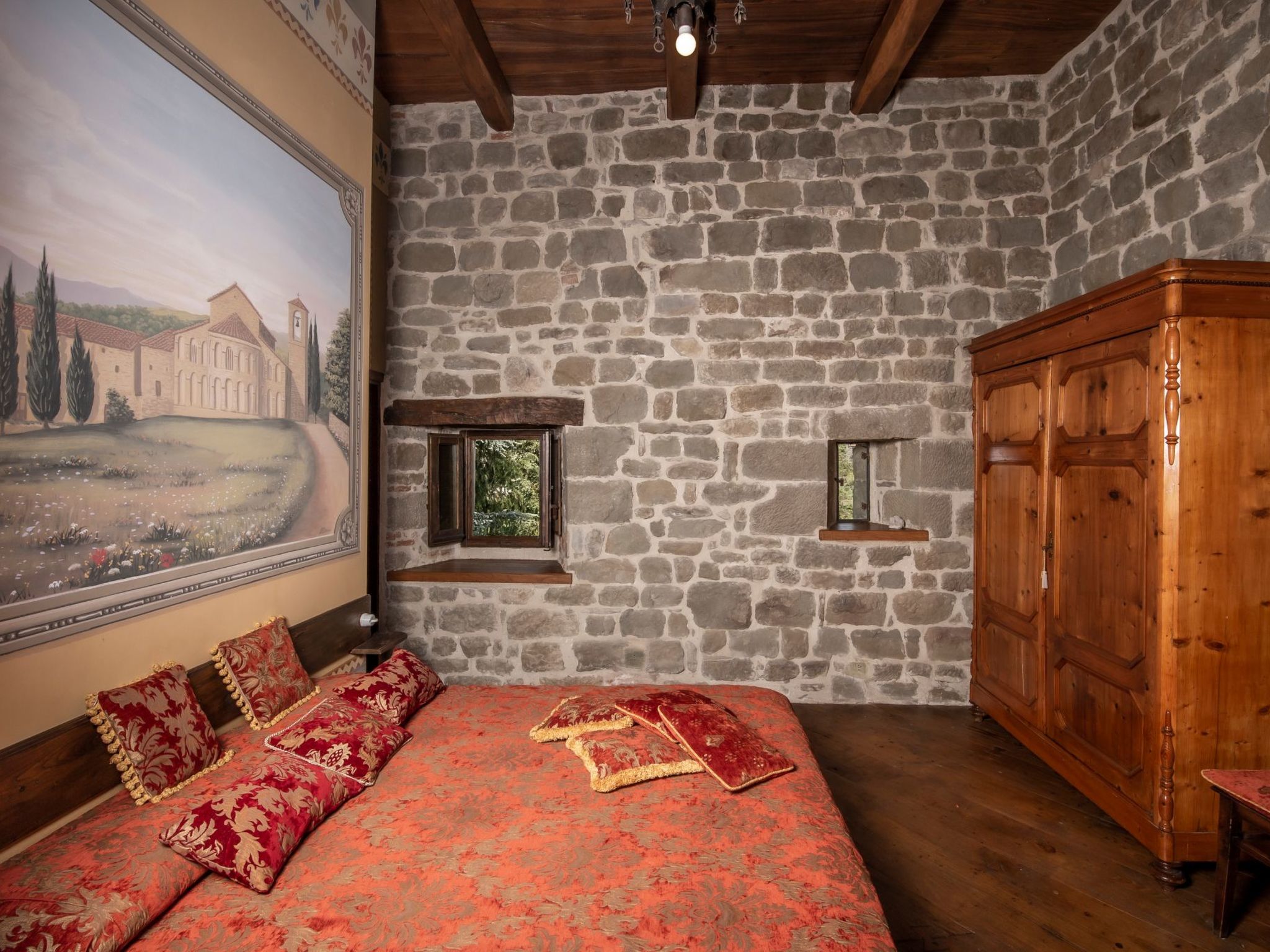 Medieval Tower mit Whirlpool auf der Dachterrasse-Binnen