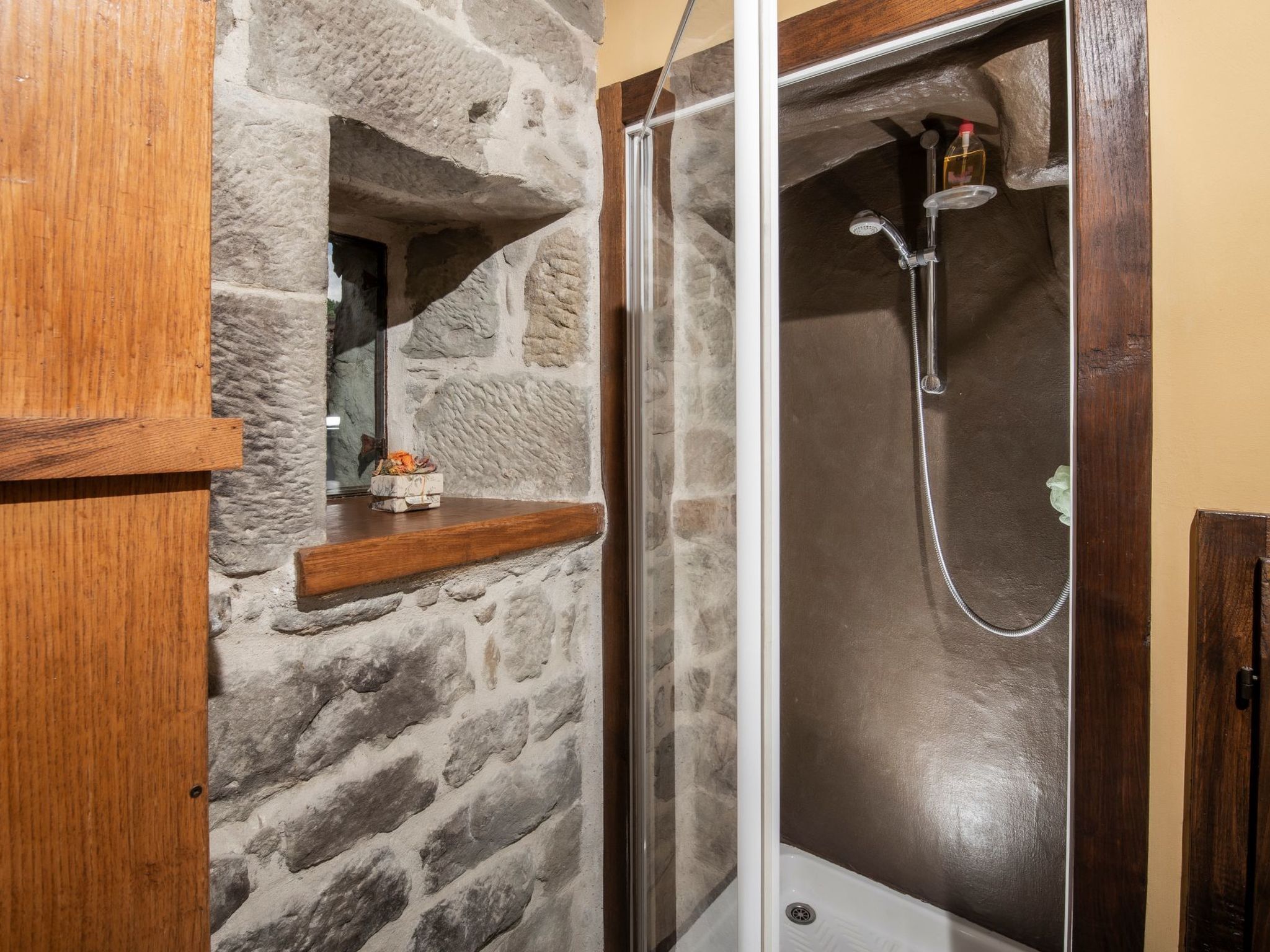 Medieval Tower mit Whirlpool auf der Dachterrasse-Binnen