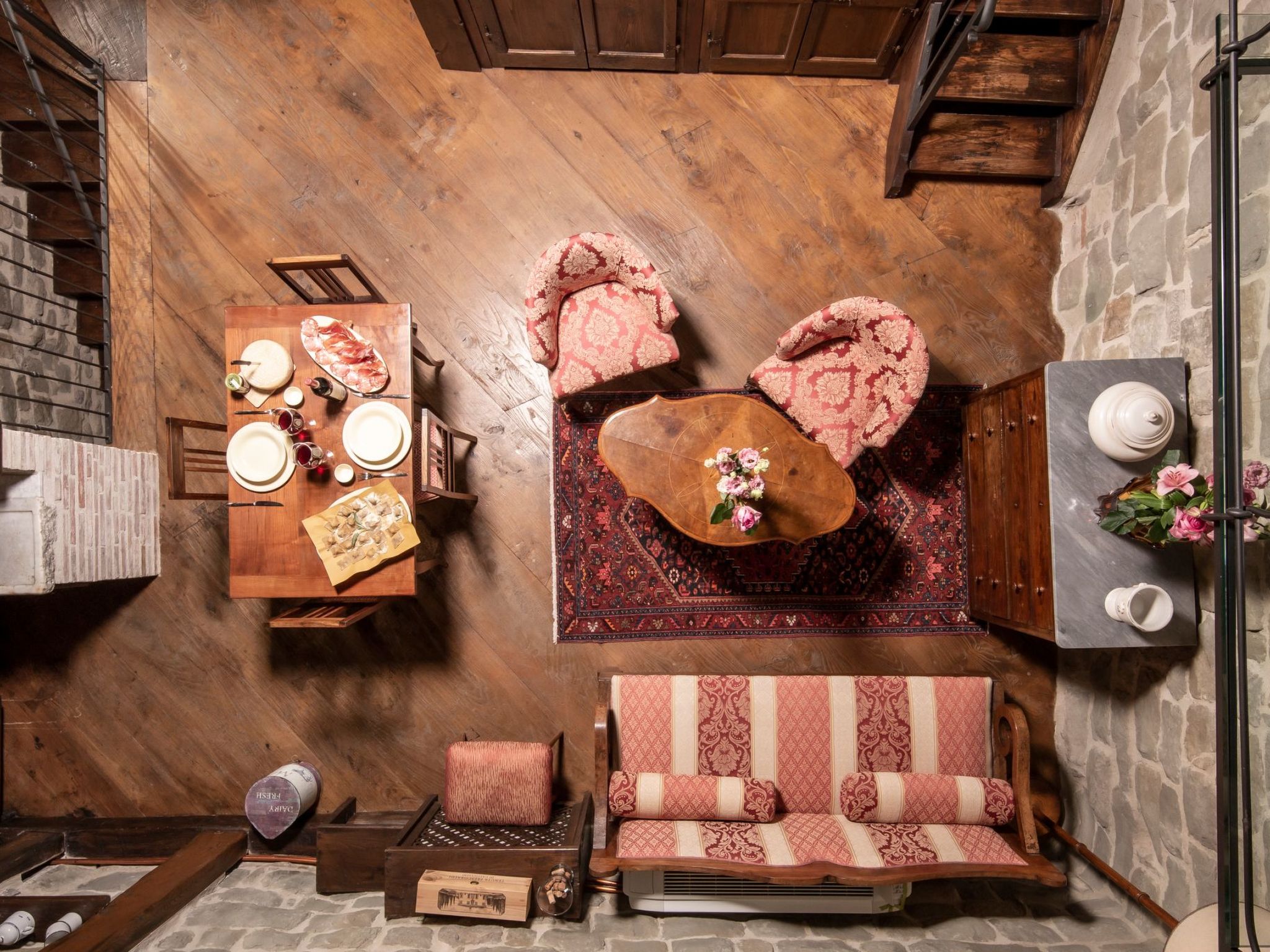 Medieval Tower mit Whirlpool auf der Dachterrasse-Binnen