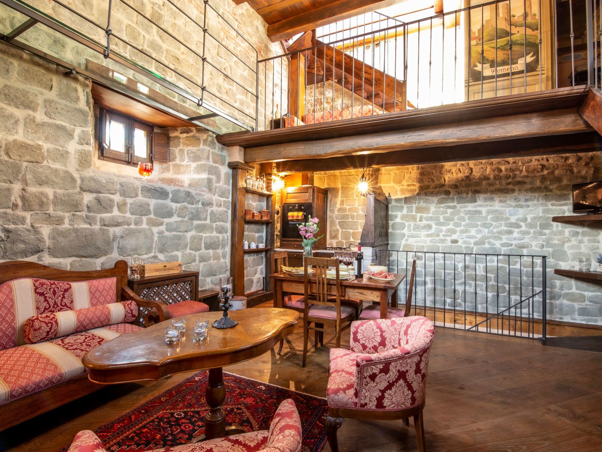 Medieval Tower mit Whirlpool auf der Dachterrasse-Binnen
