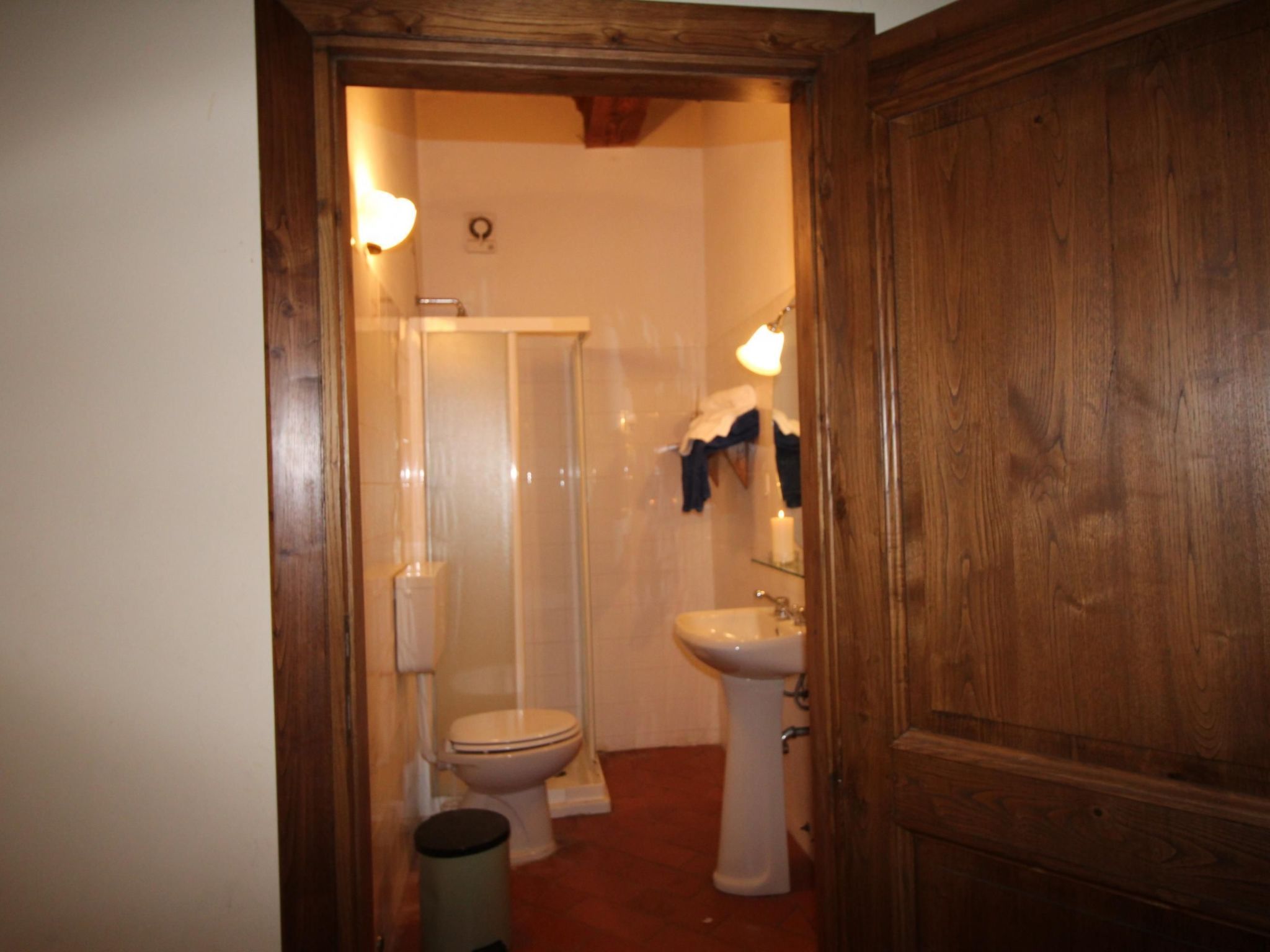 Wohnung in einer alten Villa mit Schwimmbad-Binnen