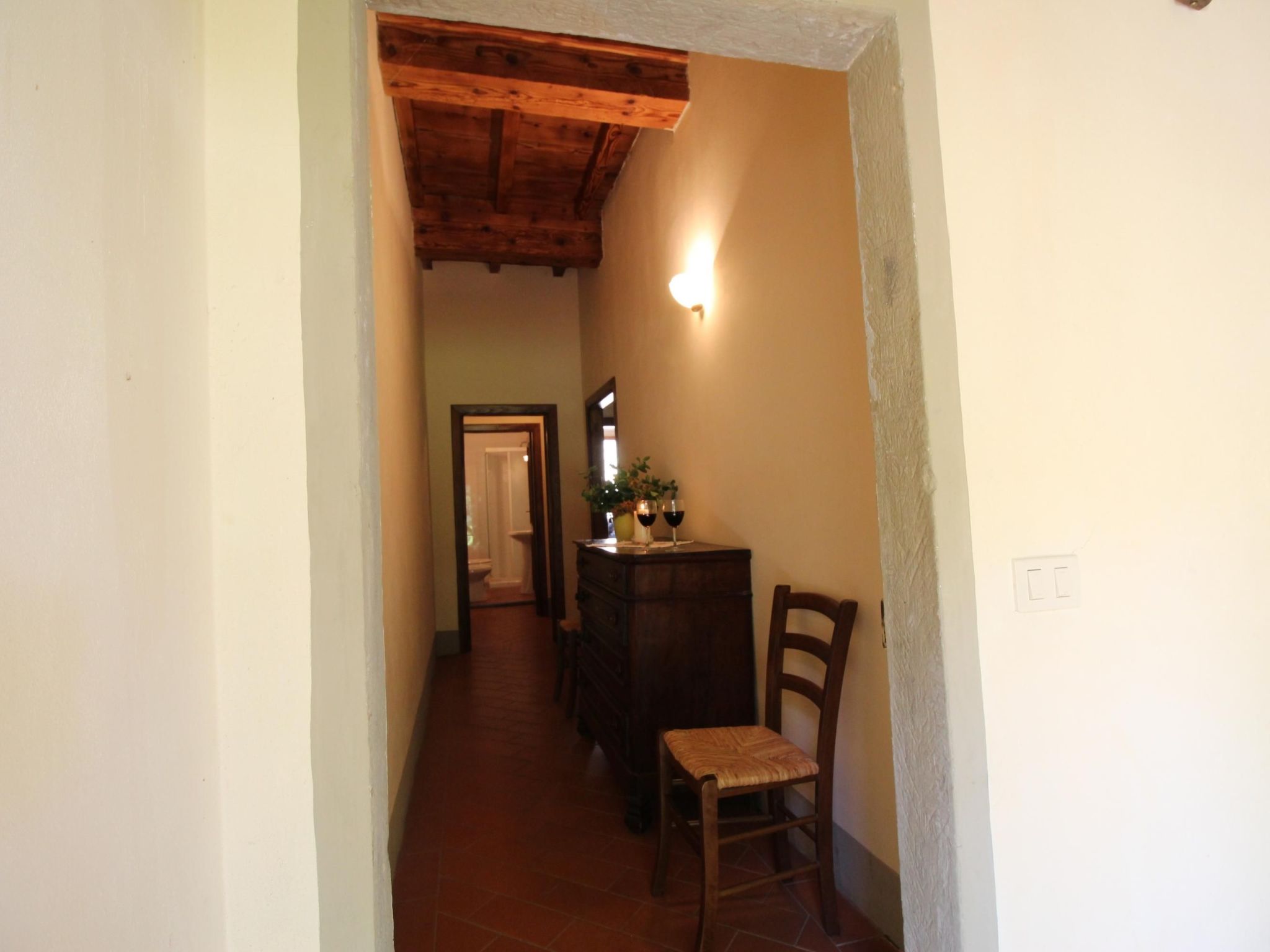 Wohnung in einer alten Villa mit Schwimmbad-Binnen