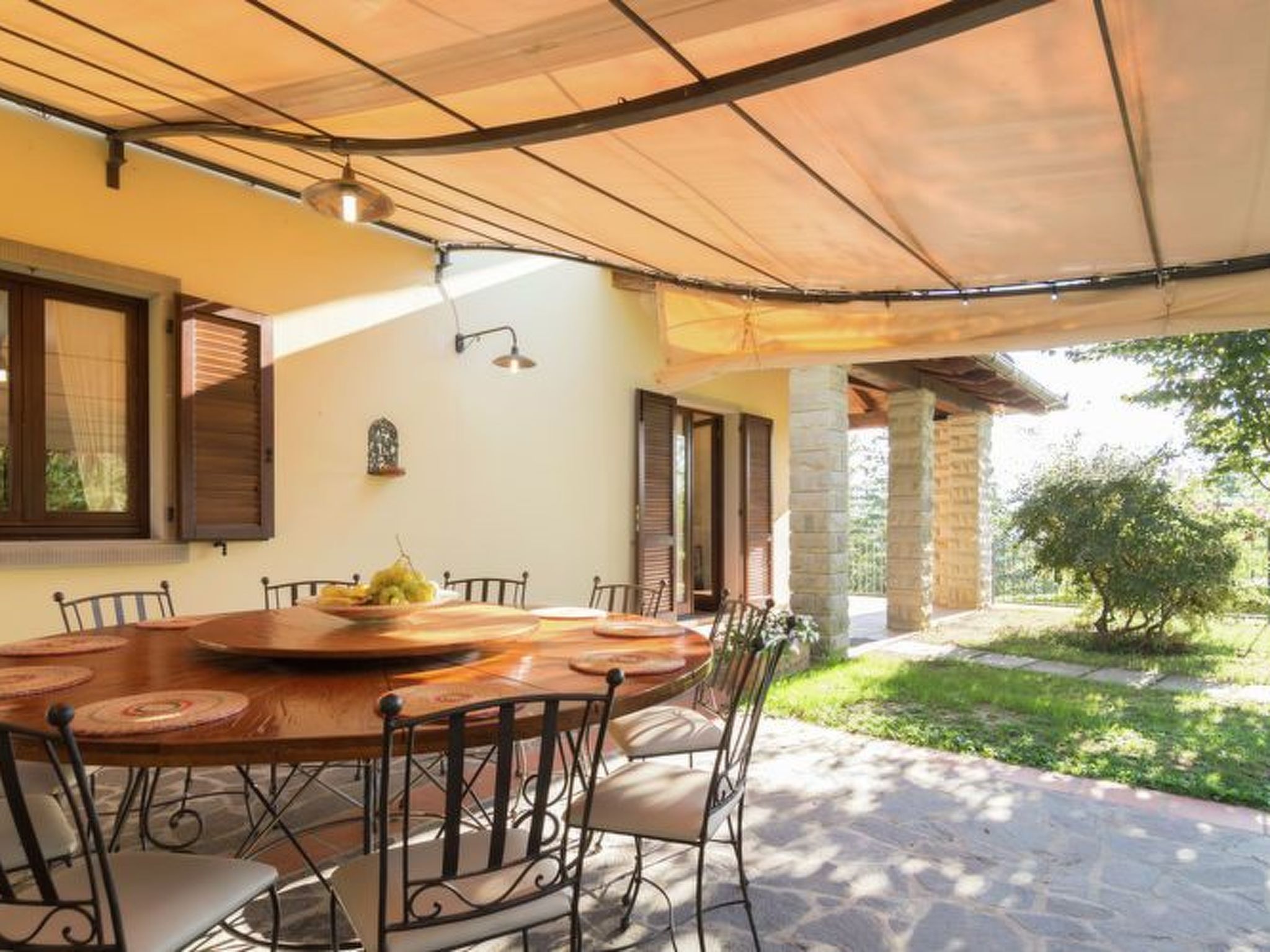 Großes Ferienhaus Villa Caterina in Lonnano-Image-tags.info