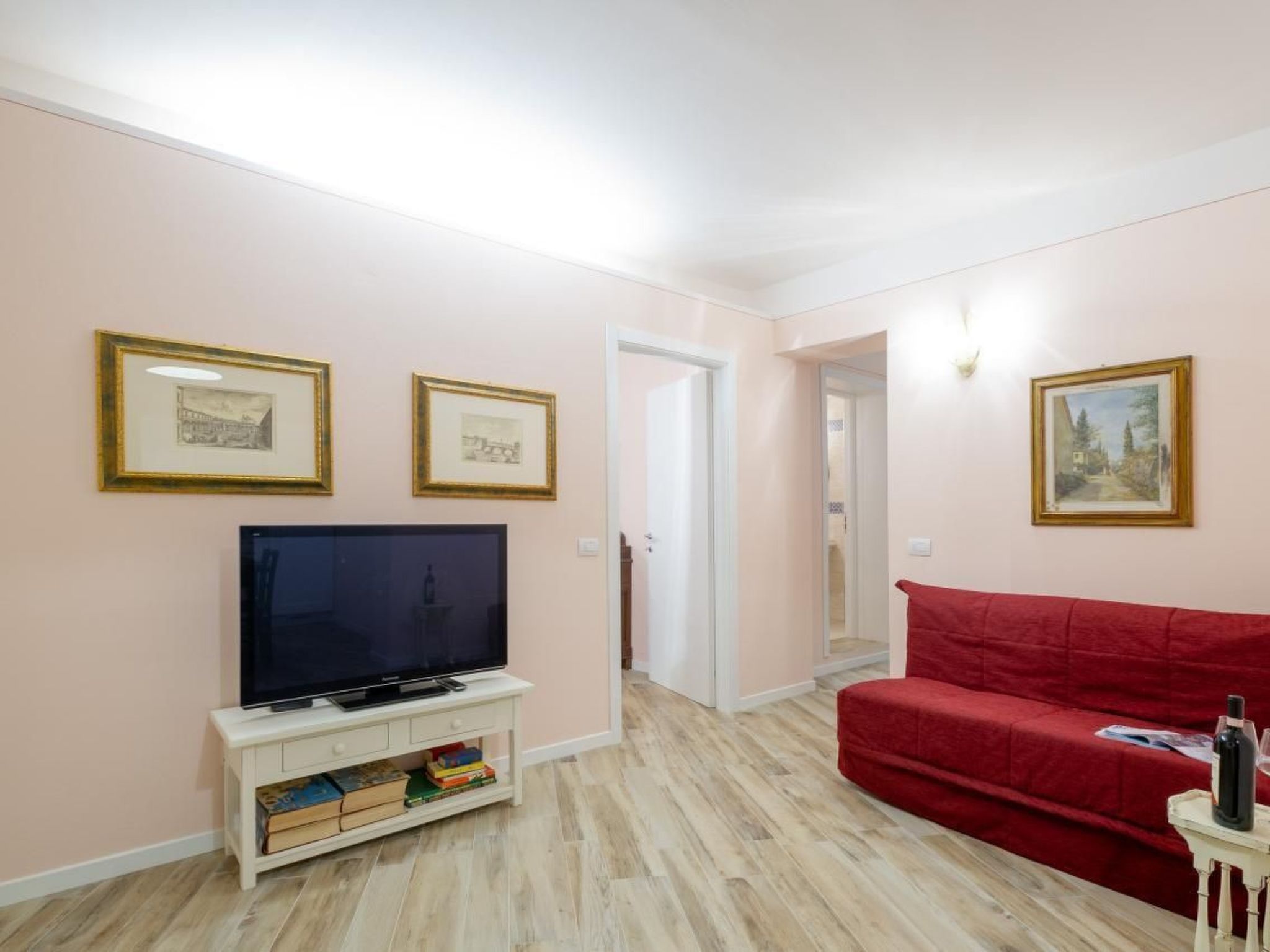 Rosa in der Toskana-Binnen