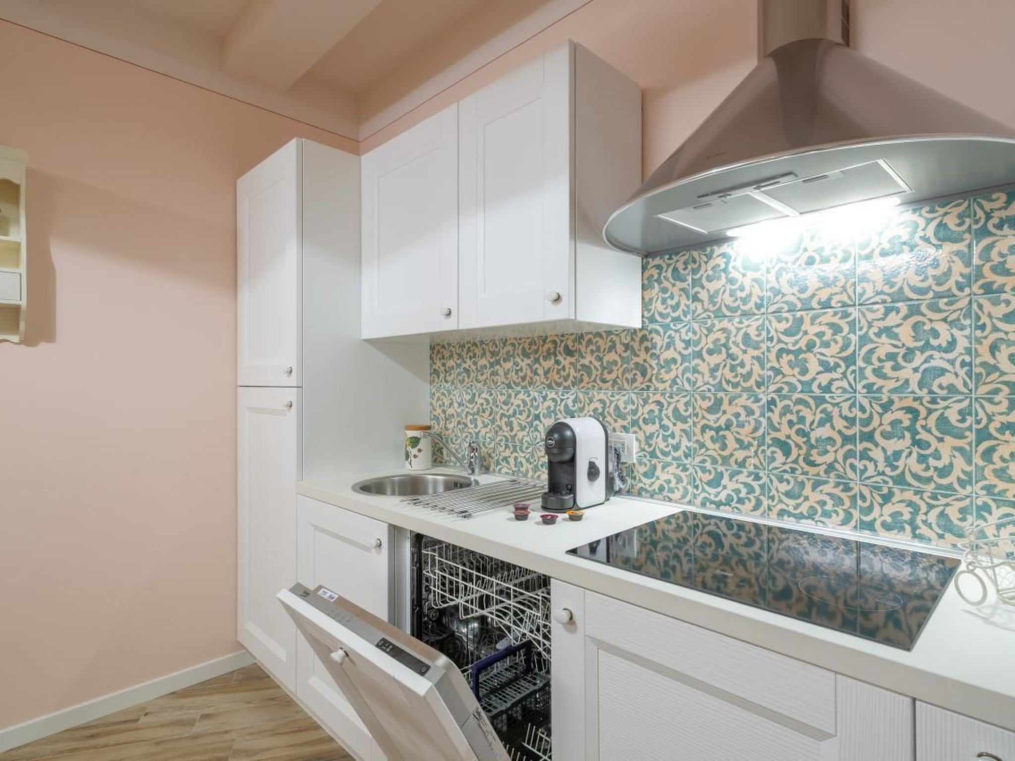 Rosa in der Toskana-Binnen