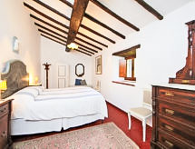 House image small