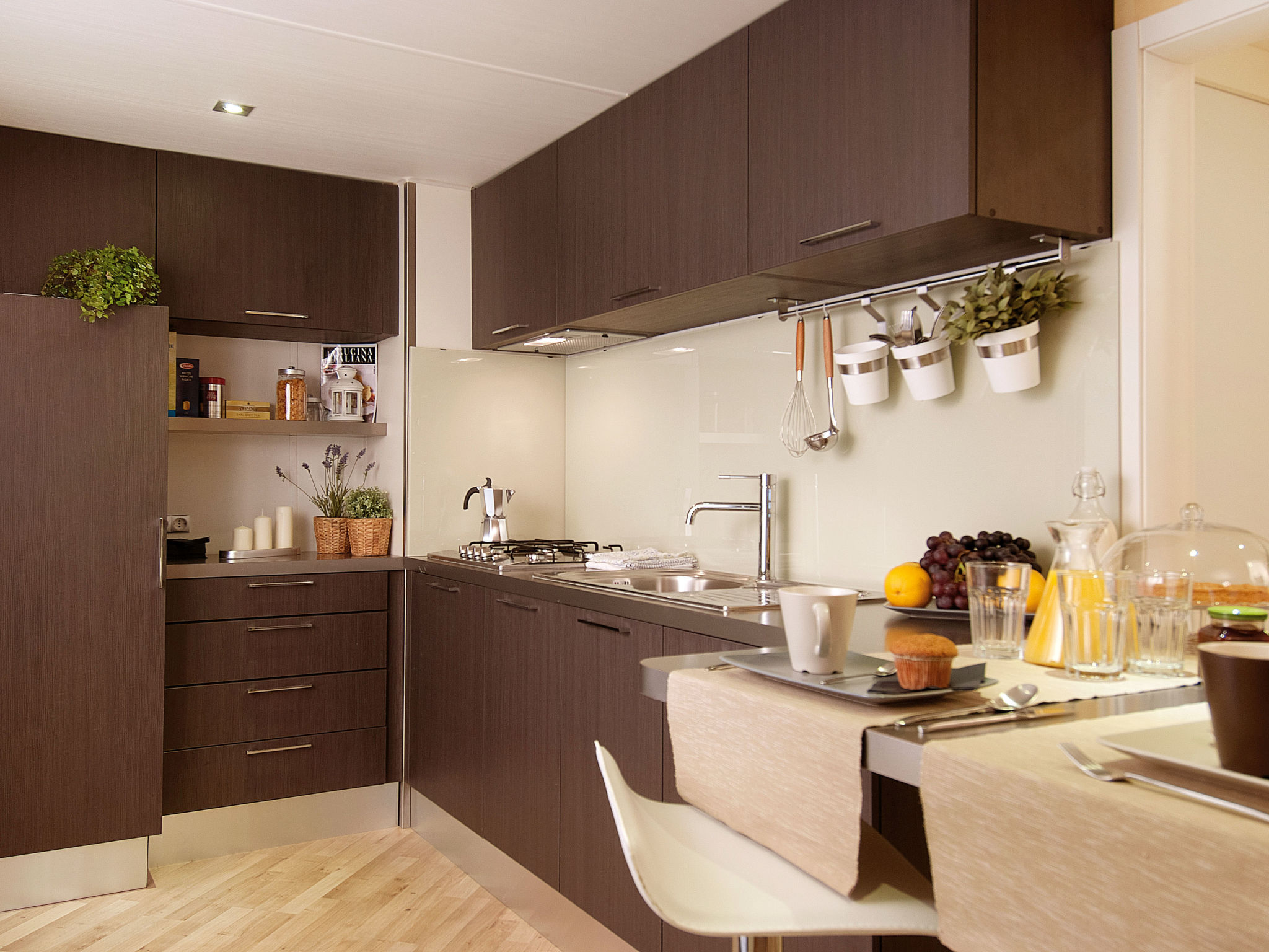 Maison Superior – Cuisine et coin repas, photo 8 sur 38